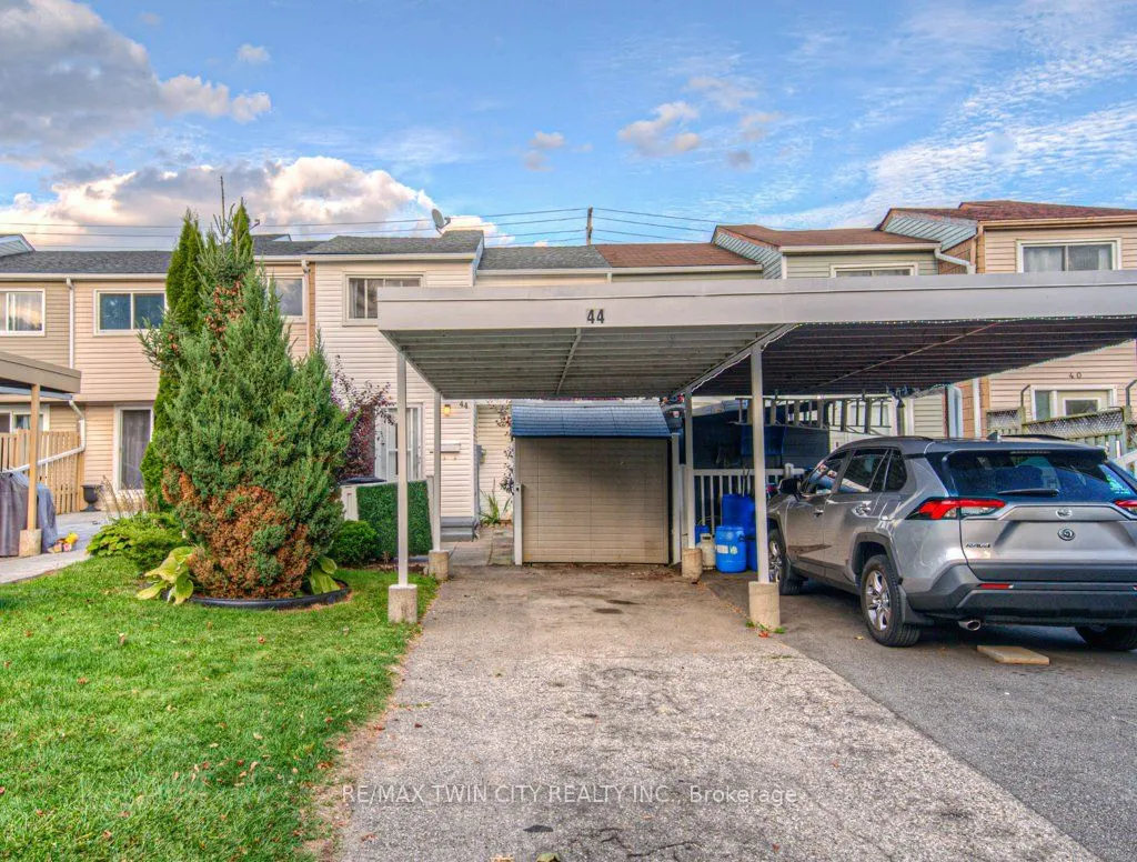 44 Frobisher Court