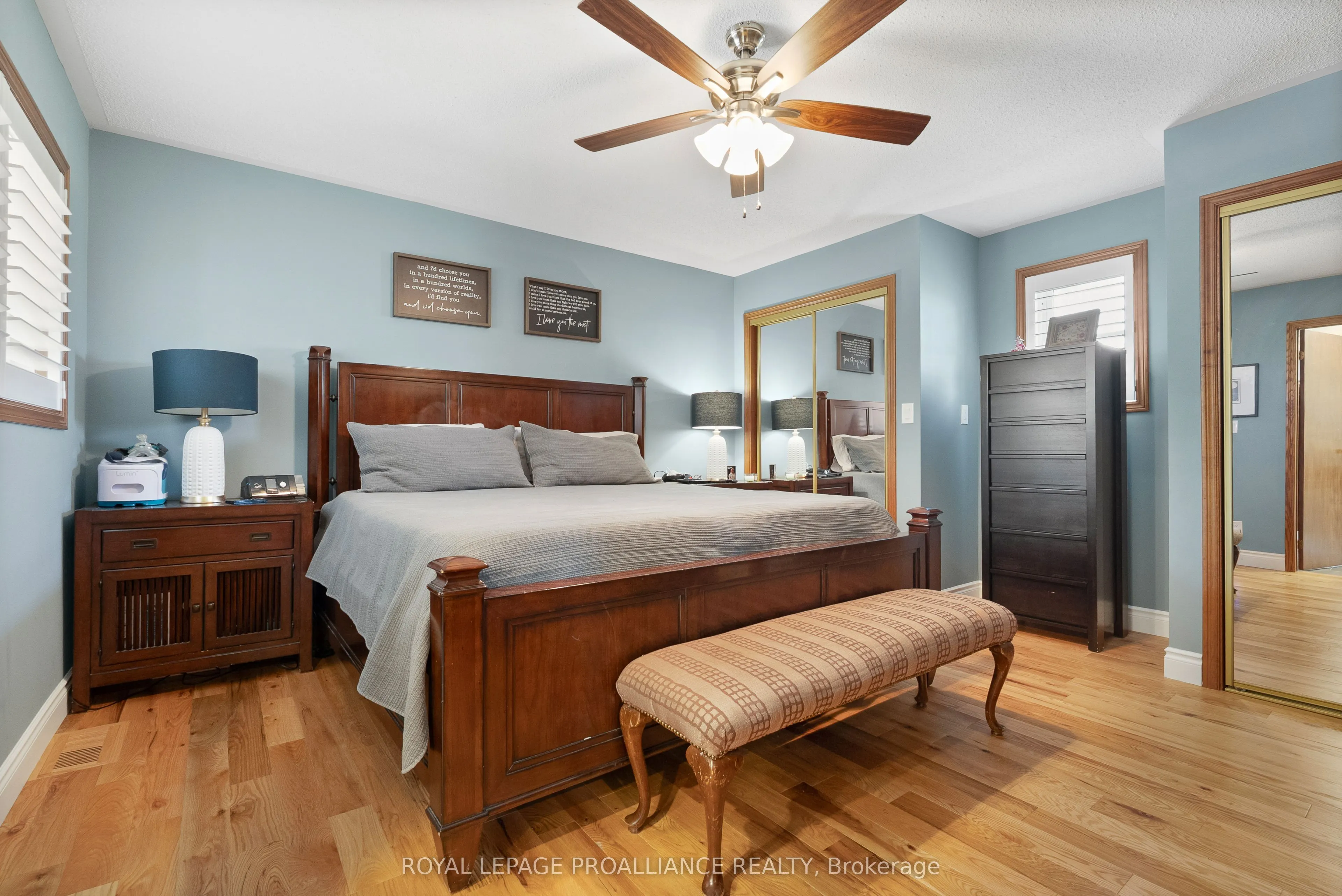 288 Edward Street W