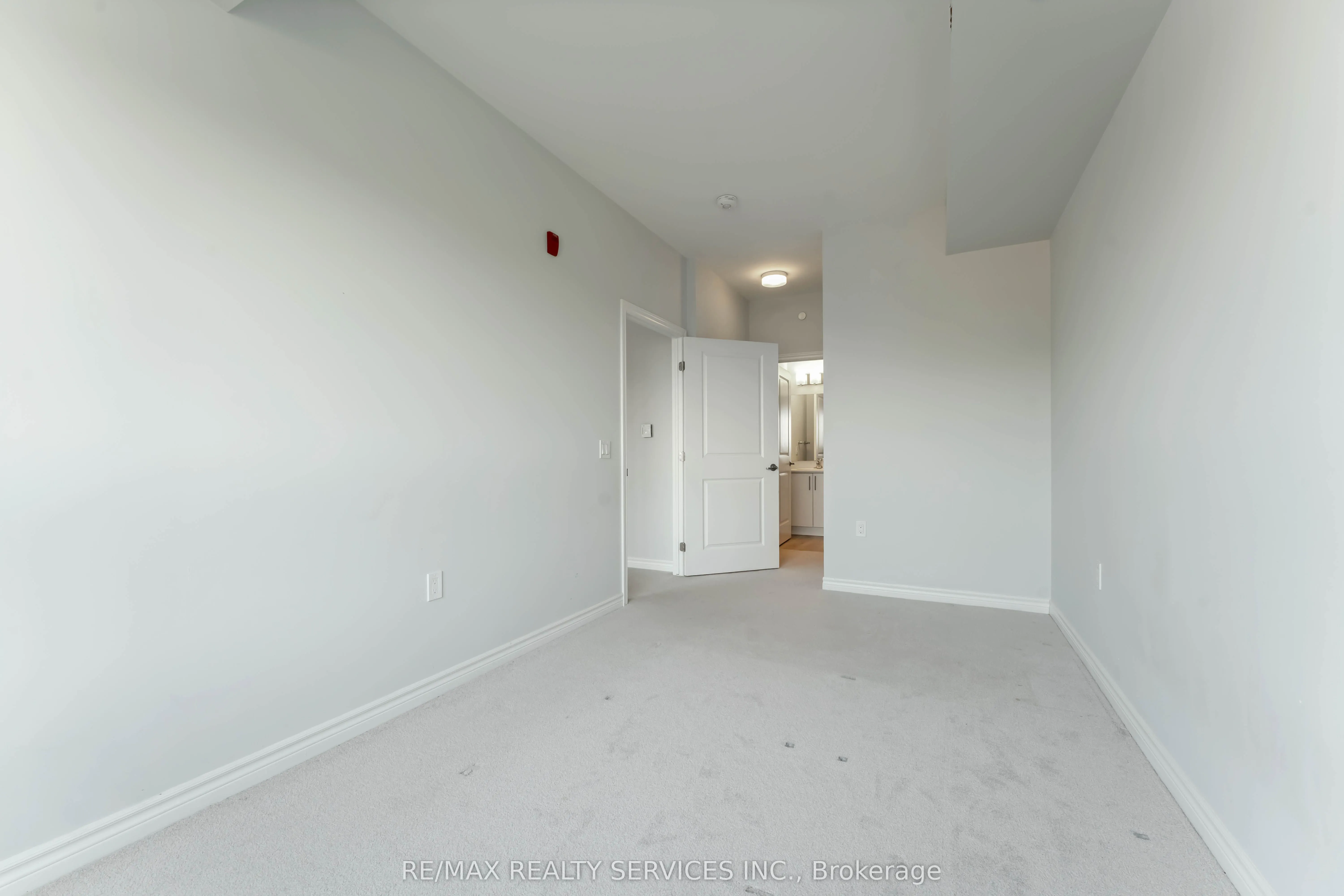 397 Codd's Road, #313