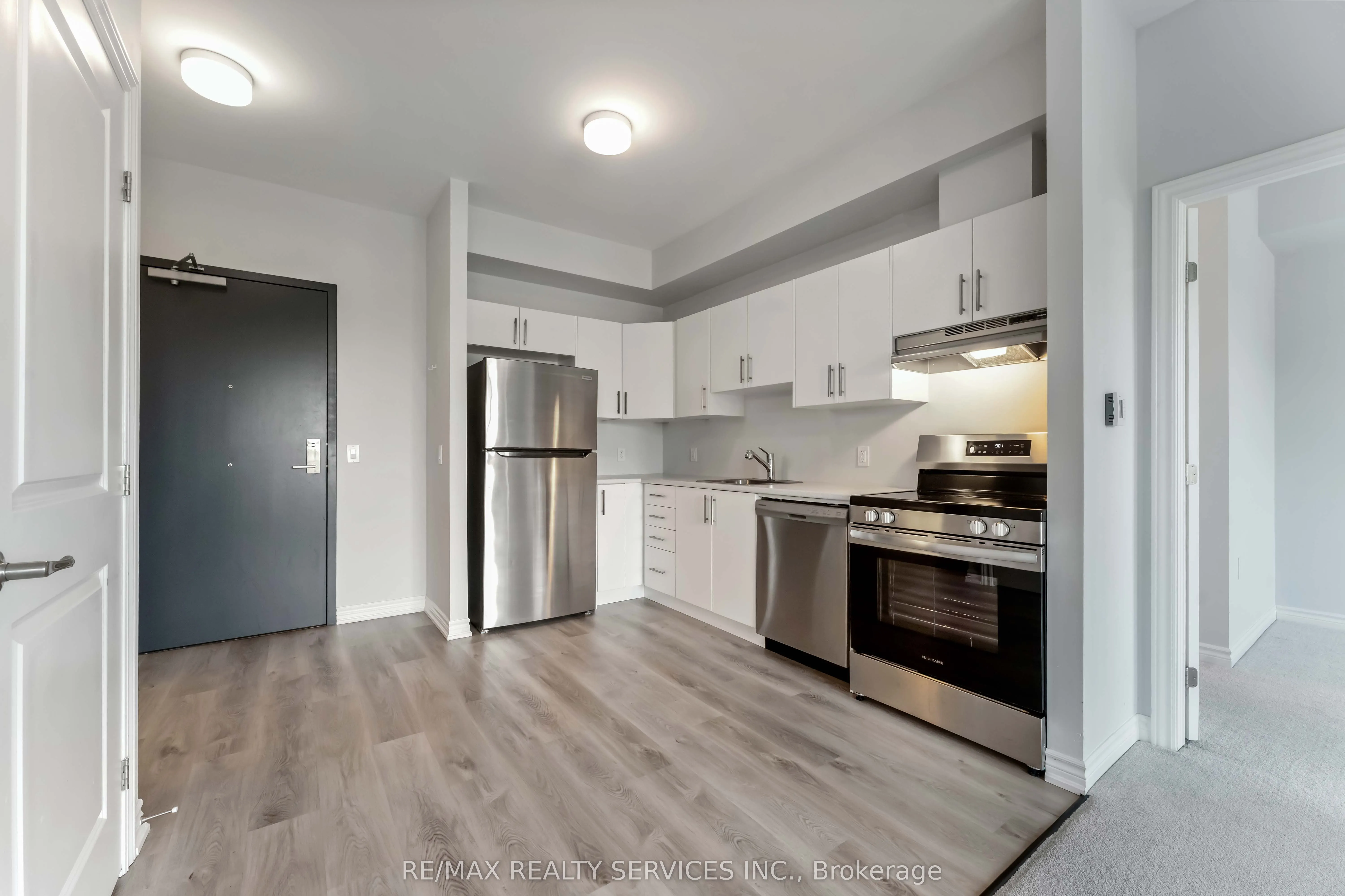 397 Codd's Road, #313