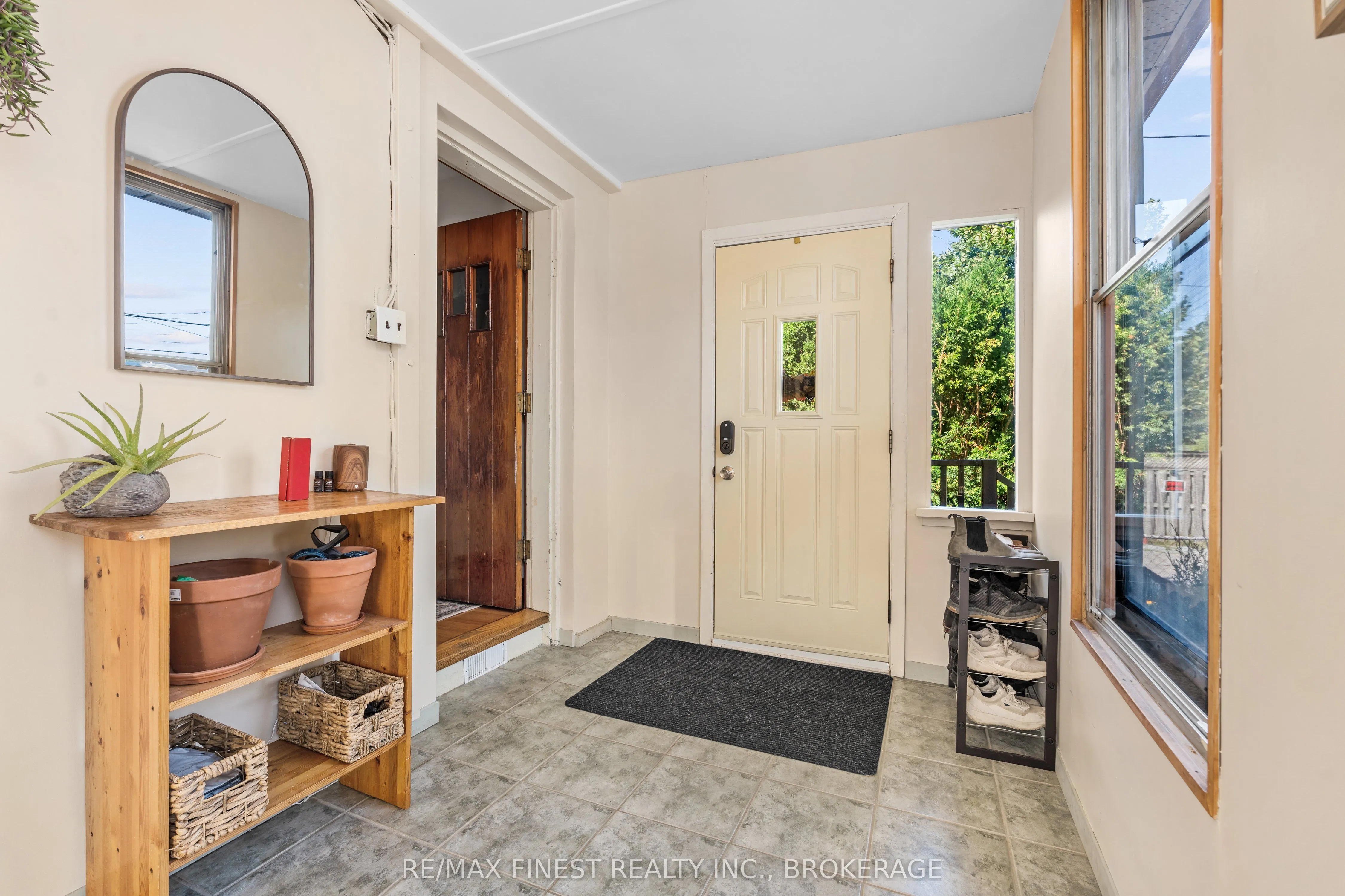 14 Graham Avenue