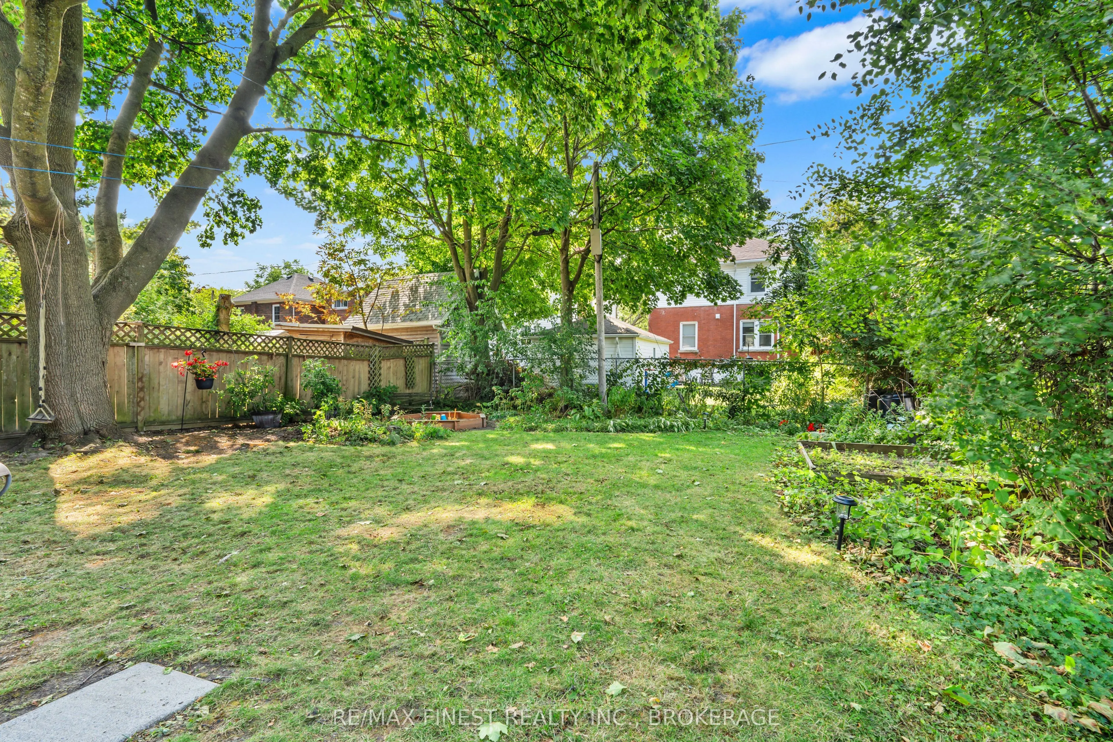 14 Graham Avenue