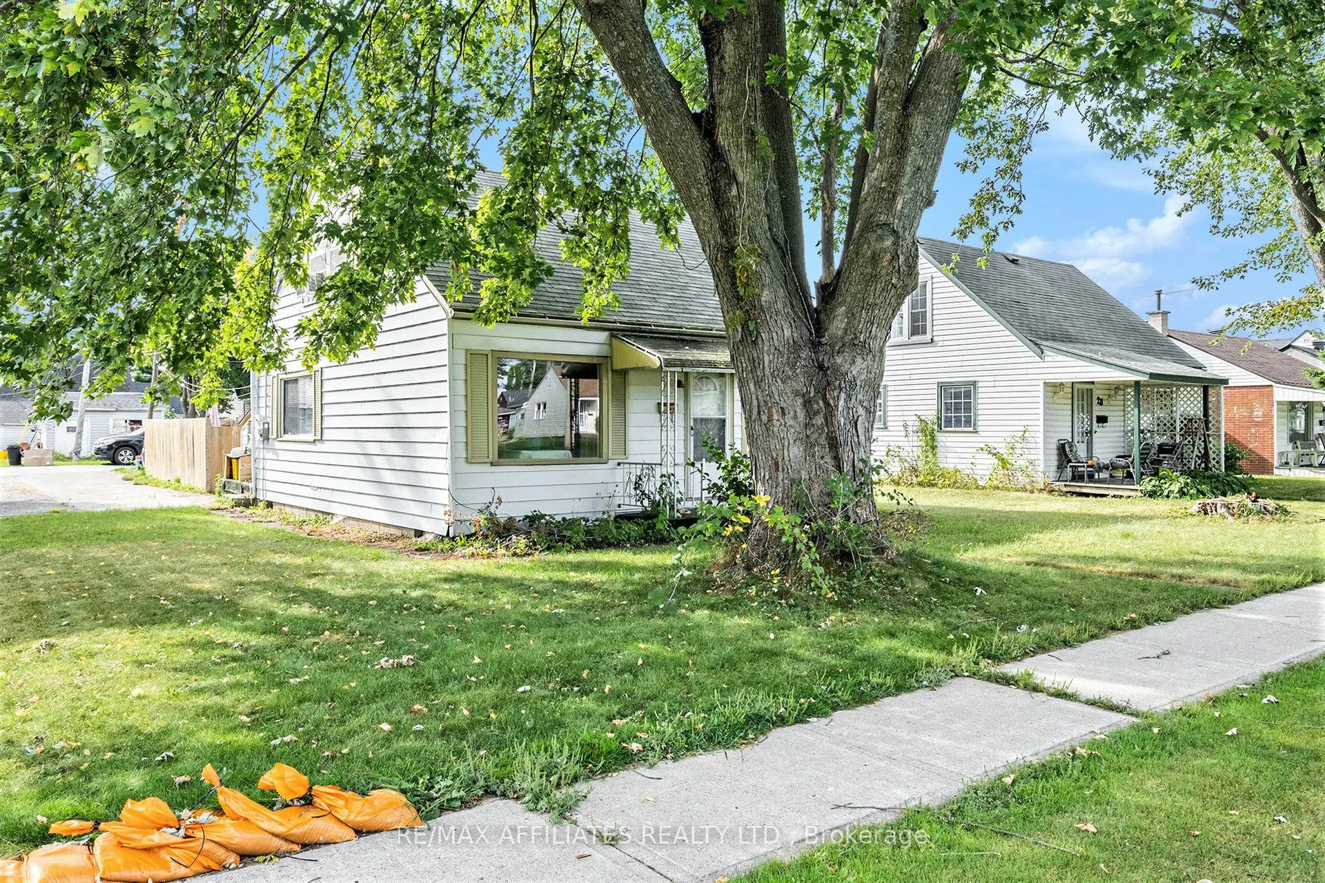 30 Roosevelt Drive