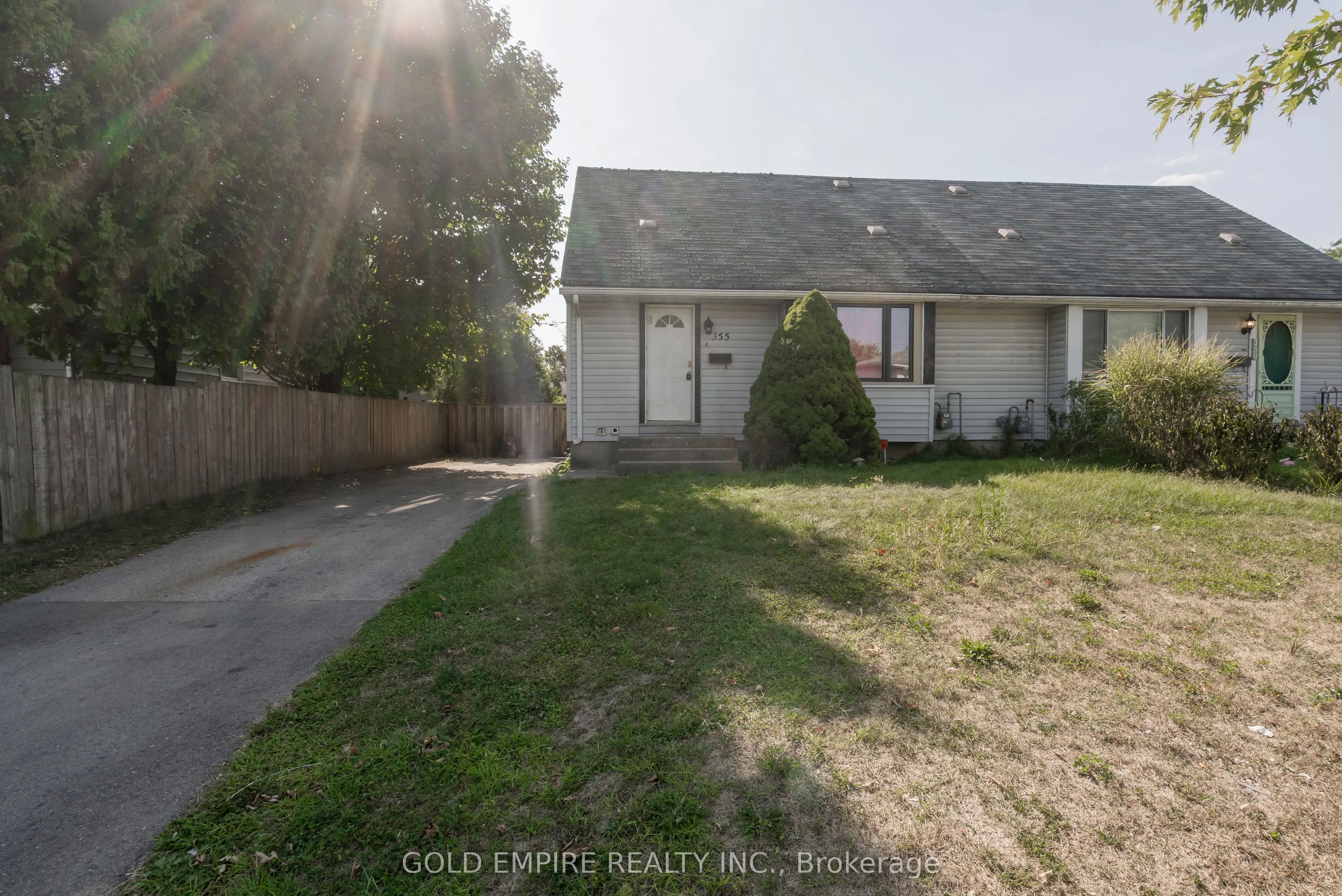 355 FLANDERS Row