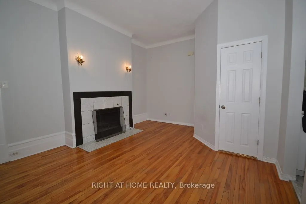 17 Marlborough Avenue, #102