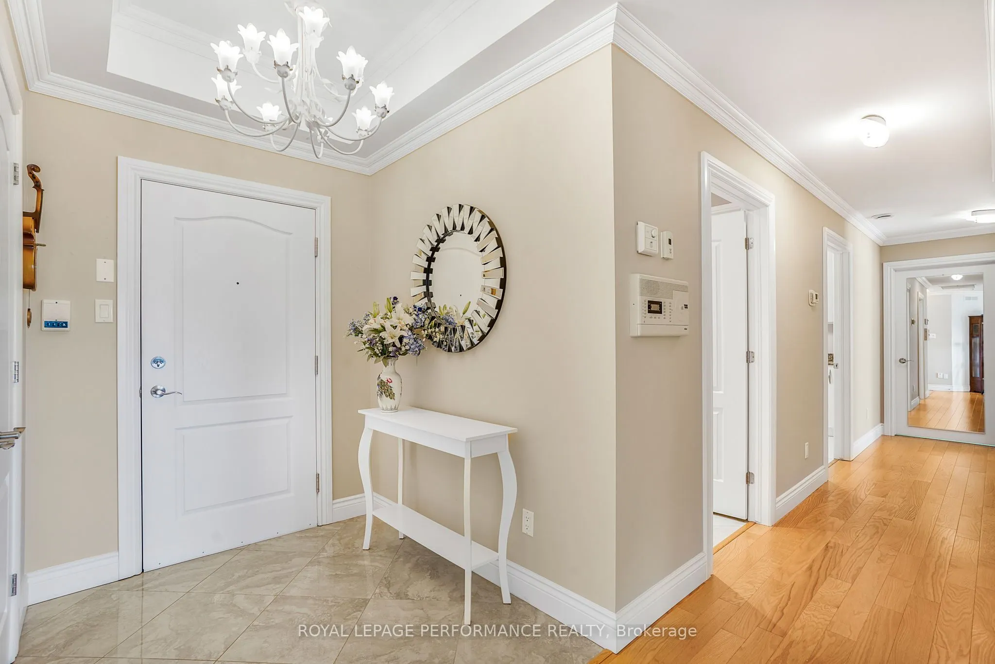 770 Principale Street, #301