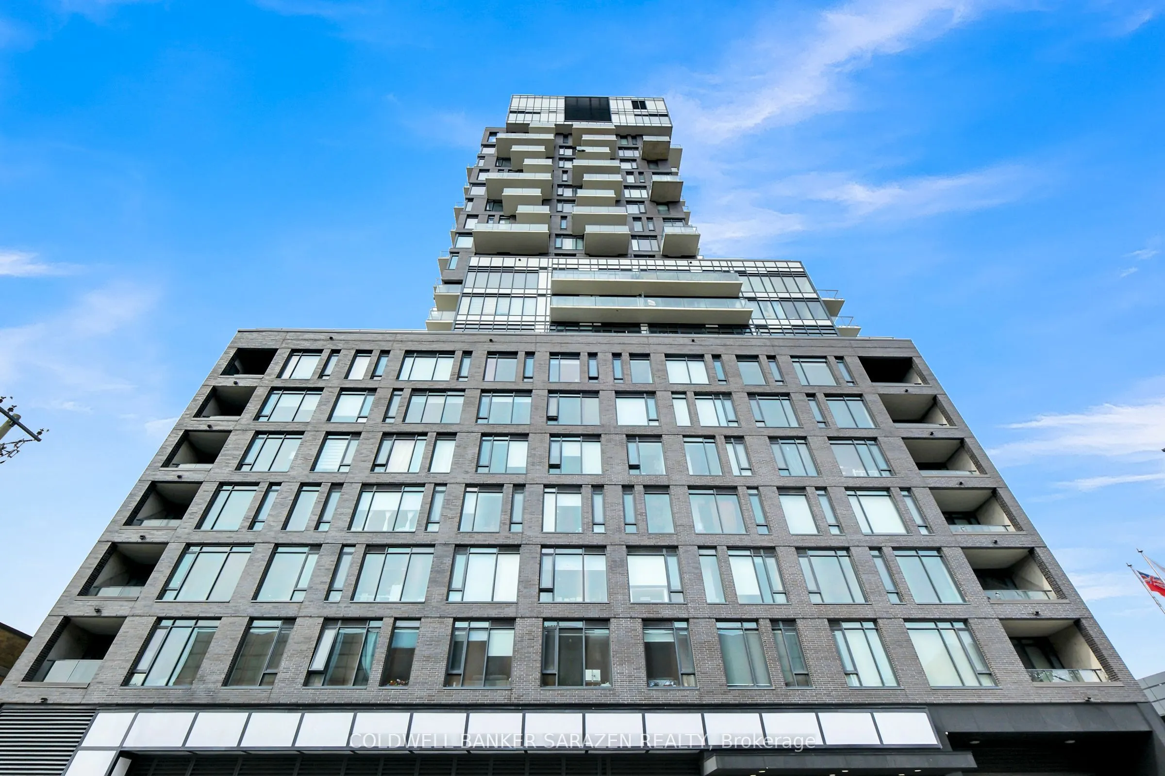 203 Catherine Street, #1407