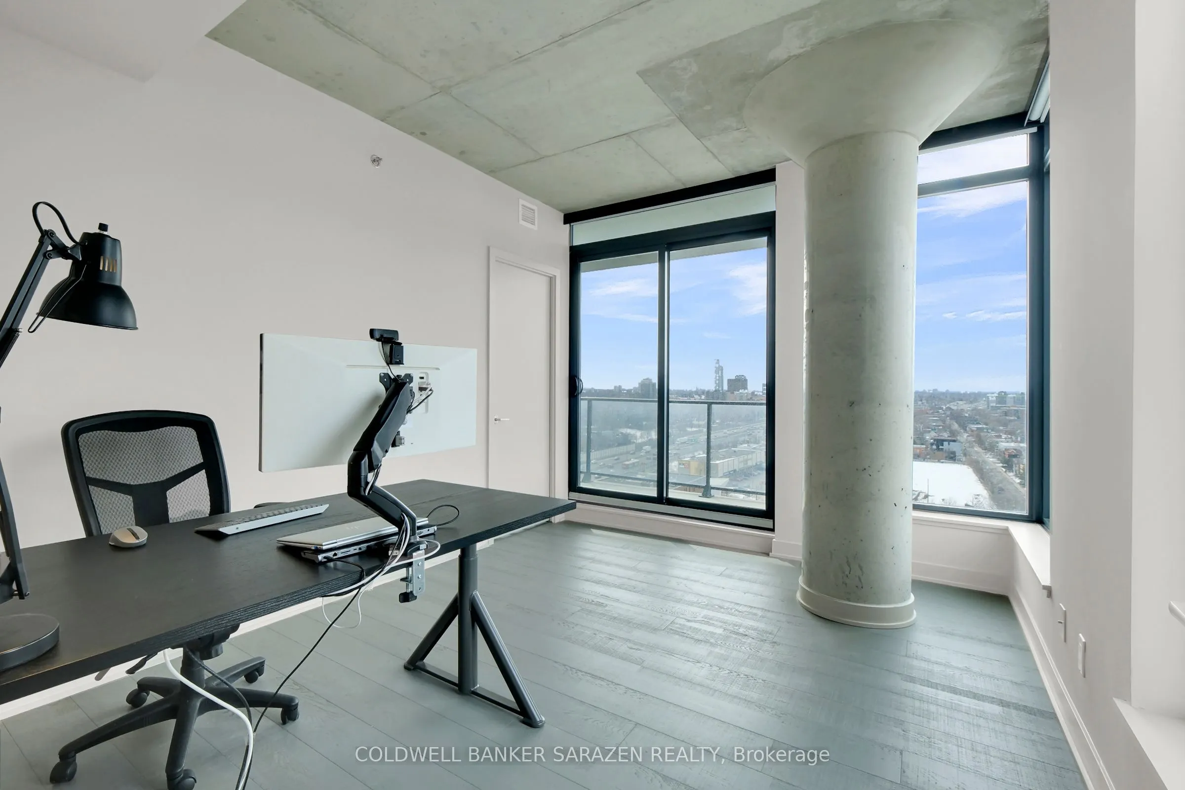 203 Catherine Street, #1407
