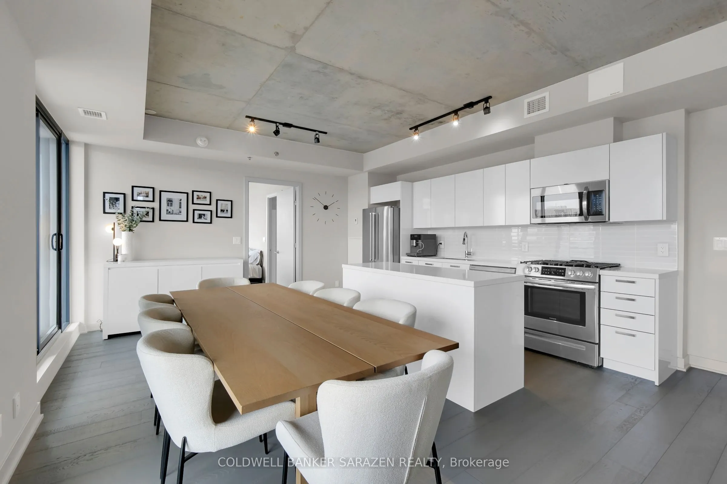 203 Catherine Street, #1407
