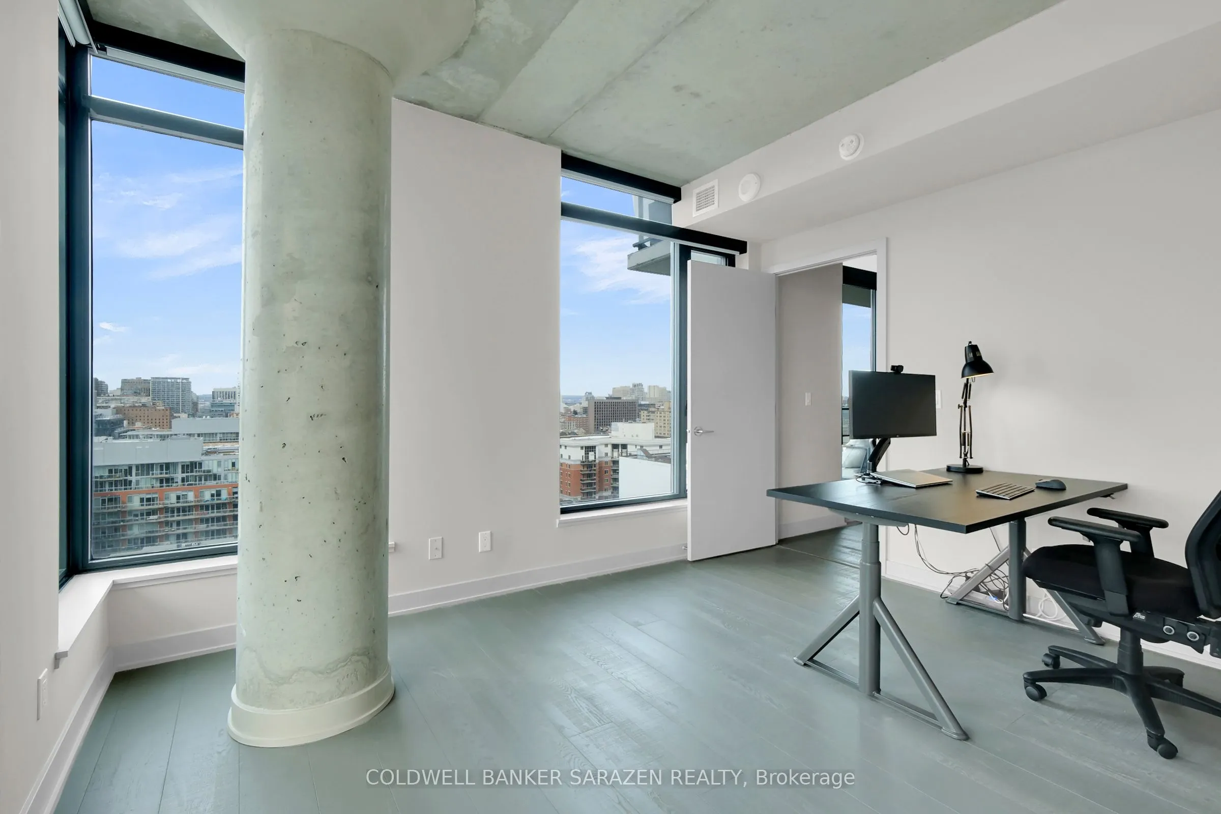 203 Catherine Street, #1407