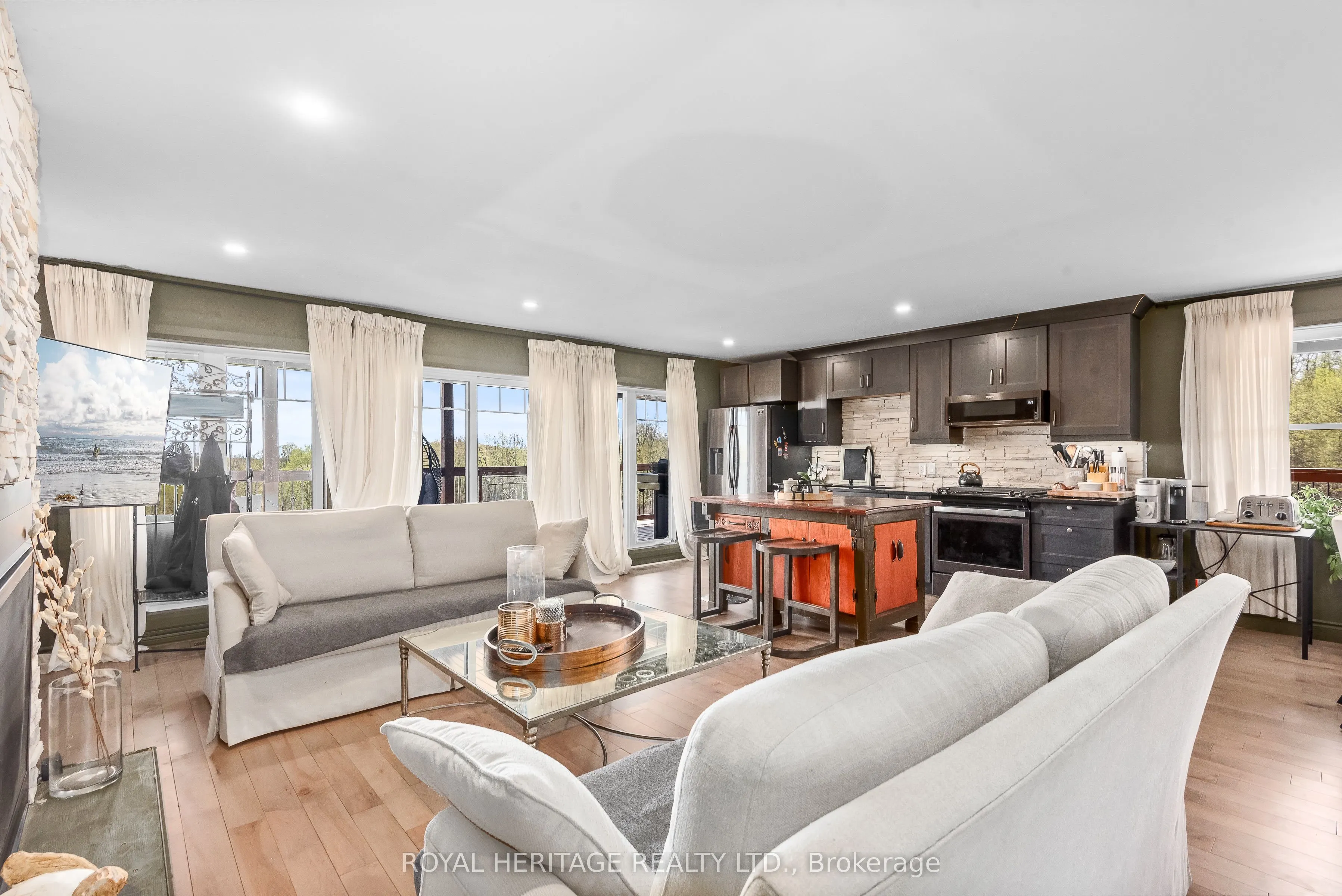 150 Long Reach Road