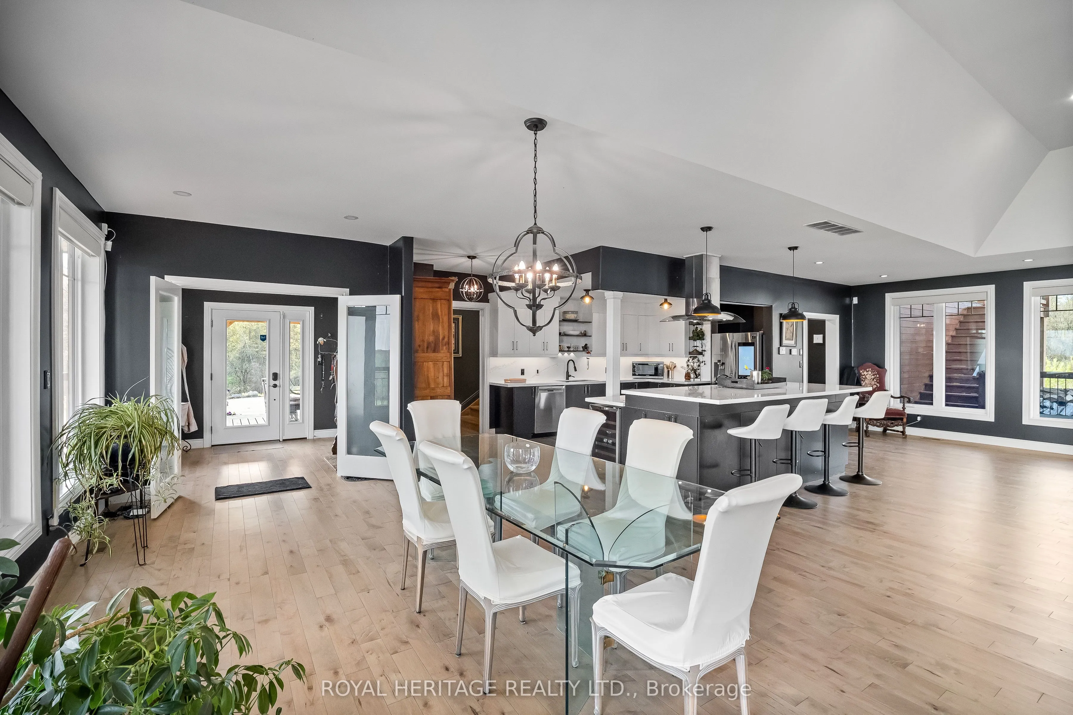150 Long Reach Road