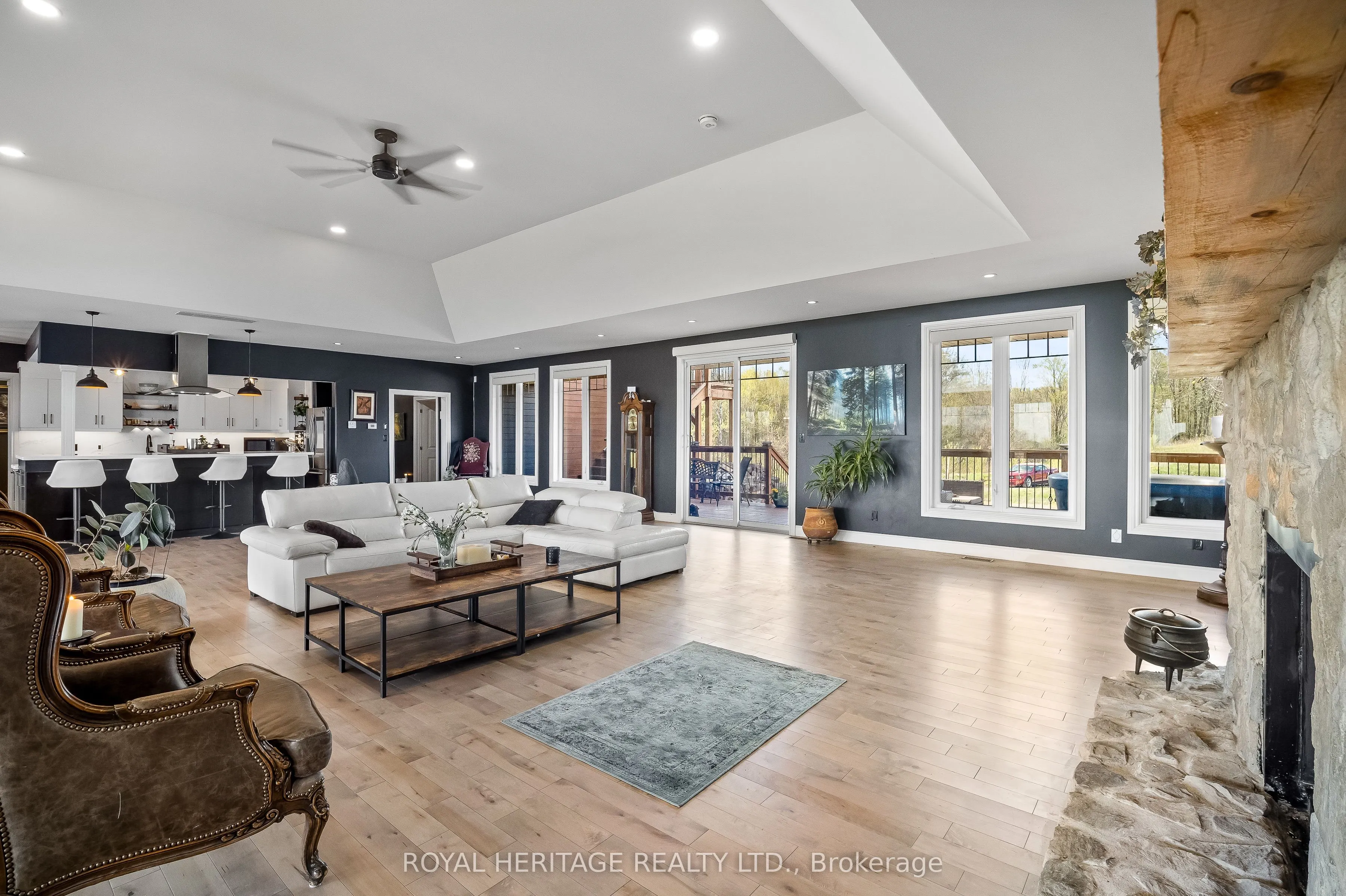 150 Long Reach Road