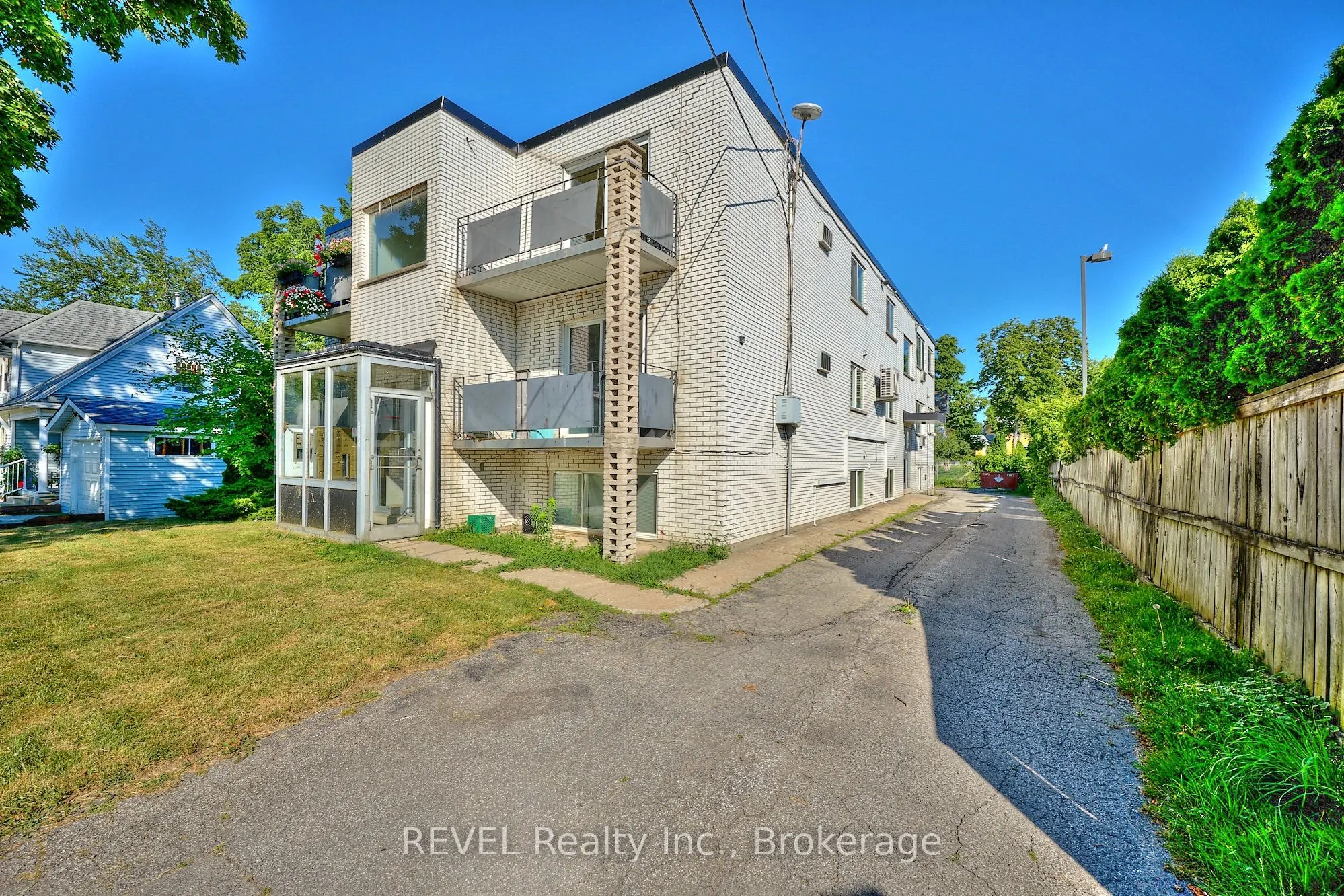 3865 FRONT Street