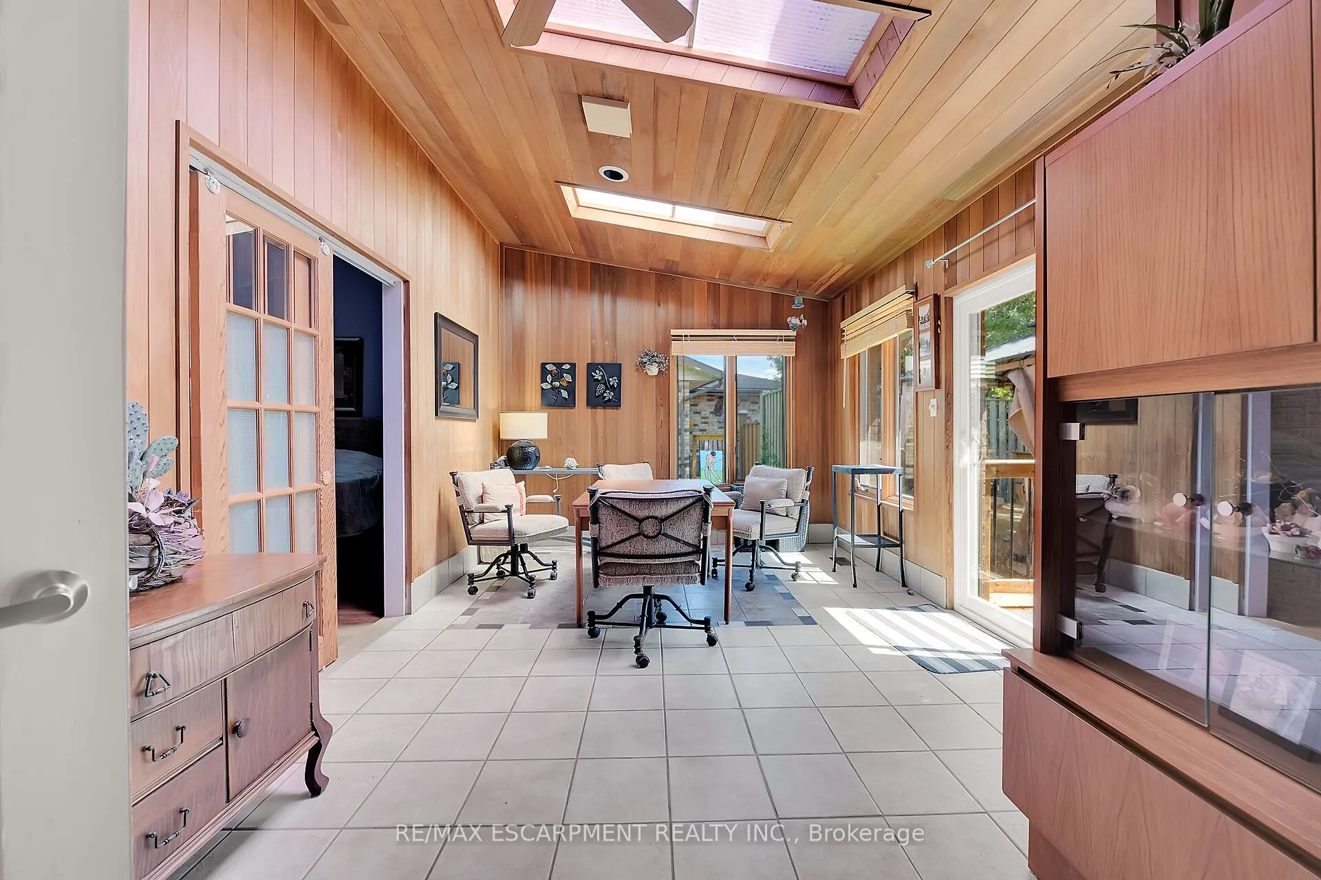 18 McMaster Drive