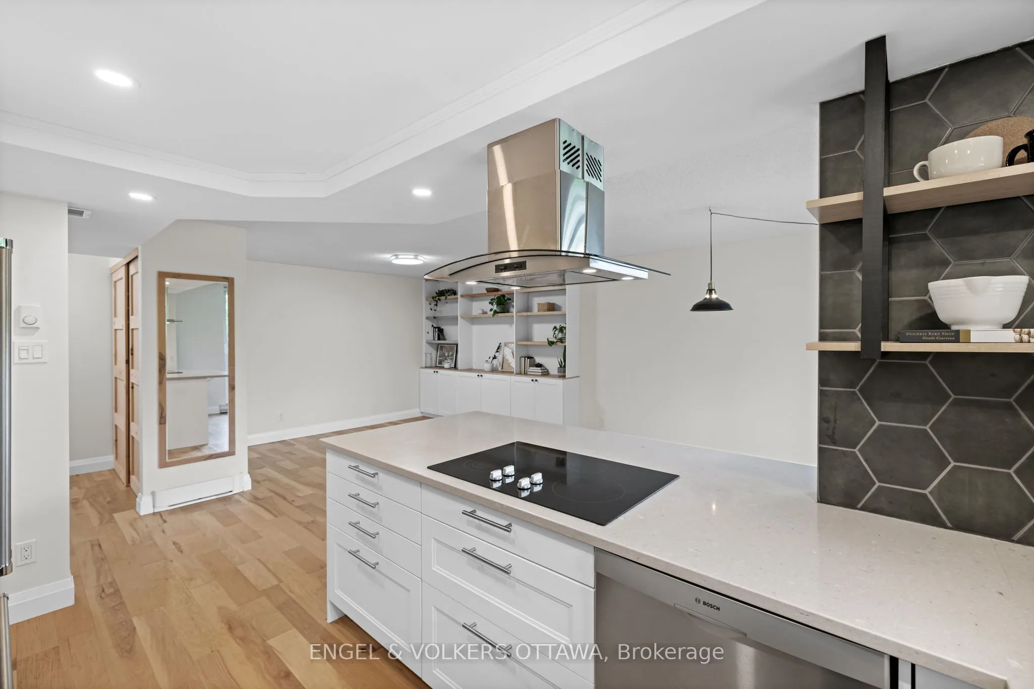 1705 Playfair Drive, #105