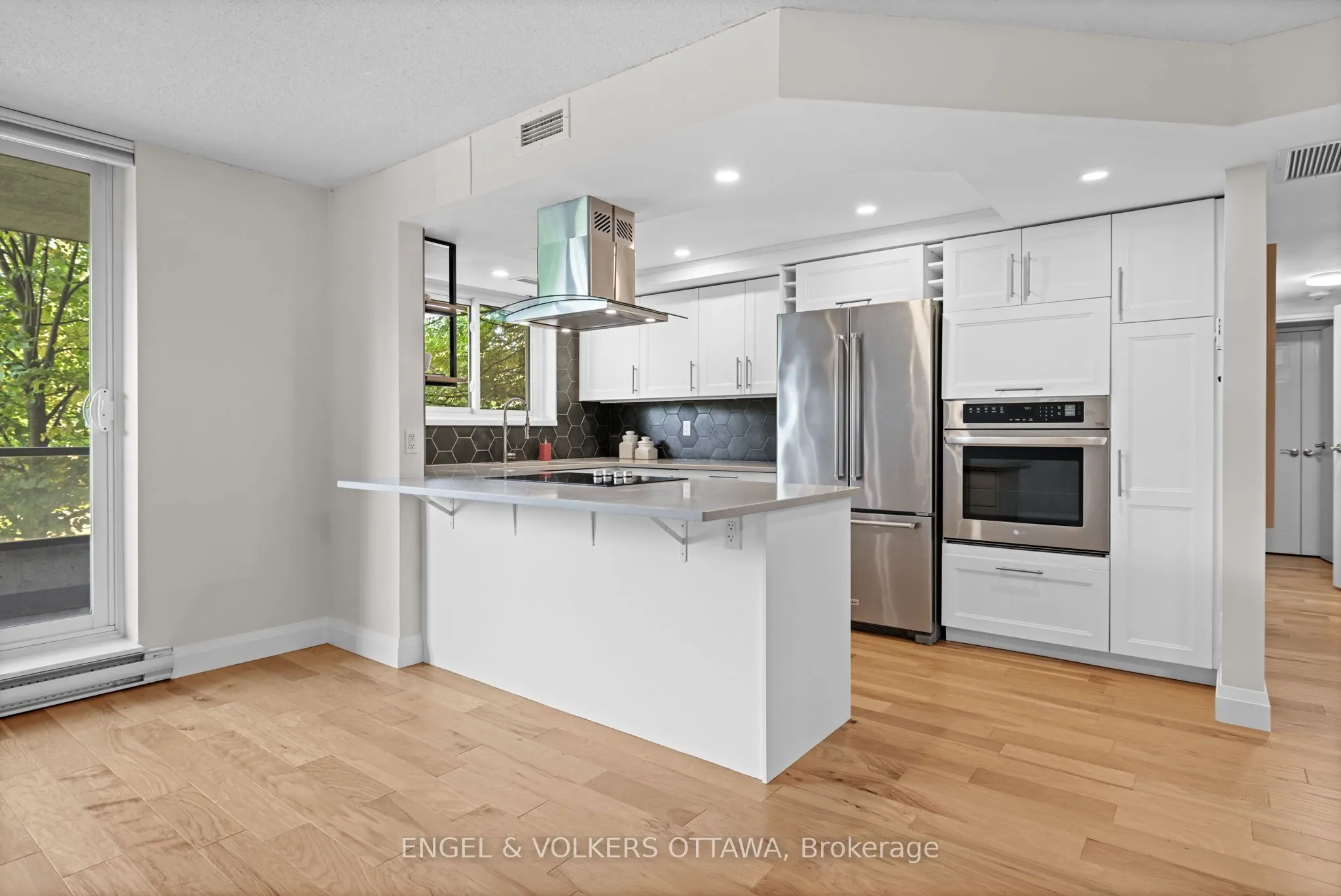 1705 Playfair Drive, #105
