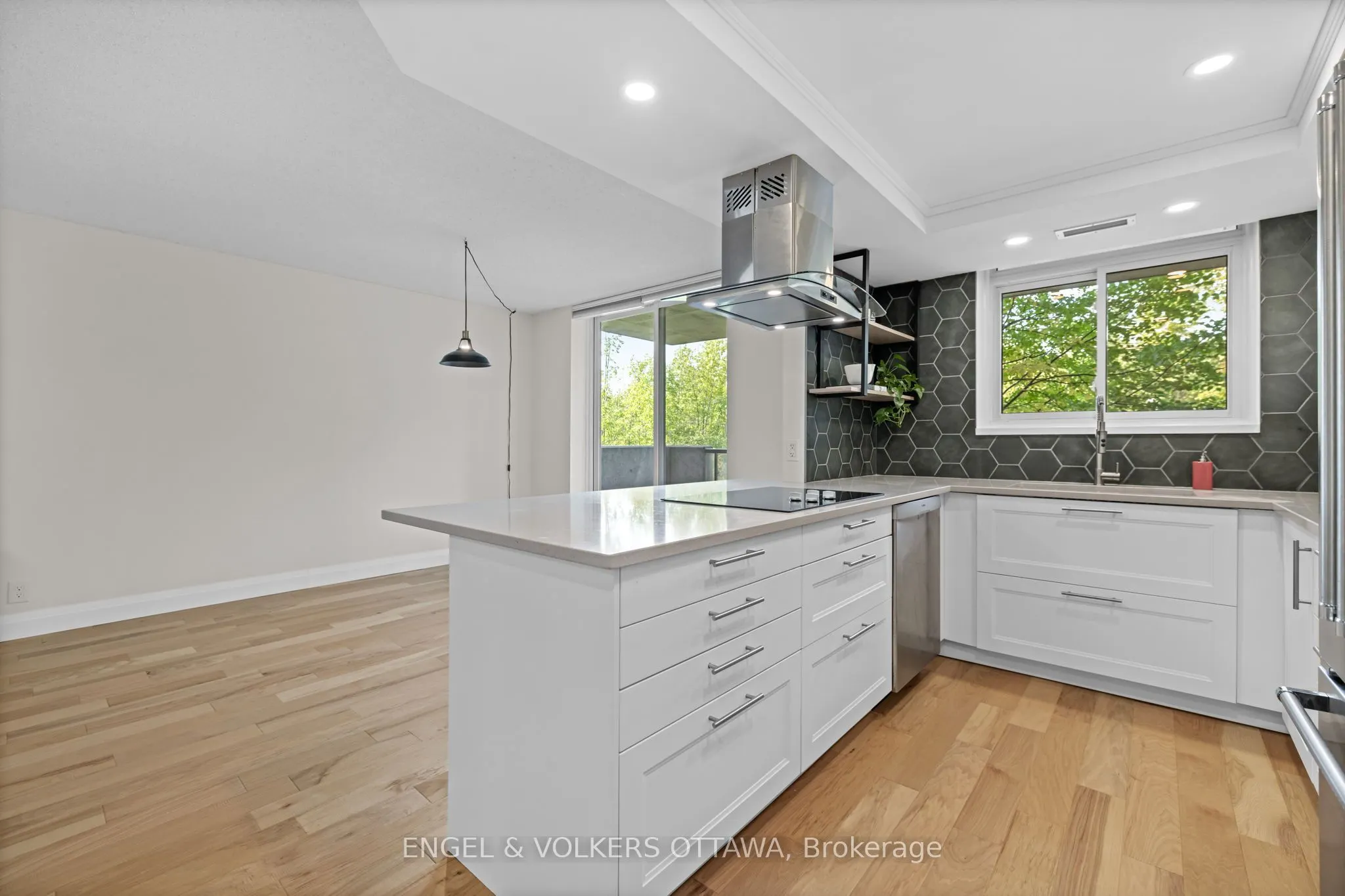 1705 Playfair Drive, #105