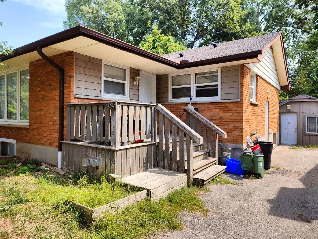 83 Britannia Avenue, #Upper