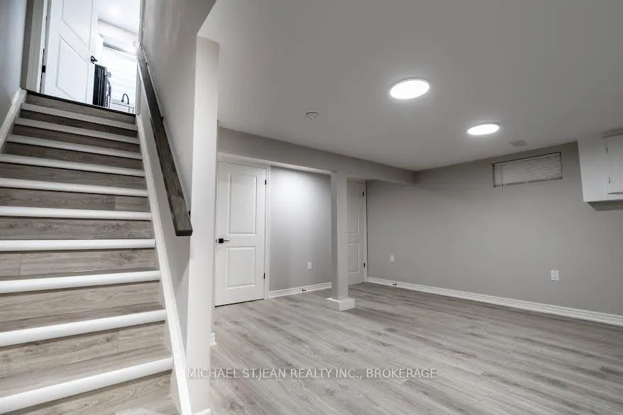 261 Scott Street, #B