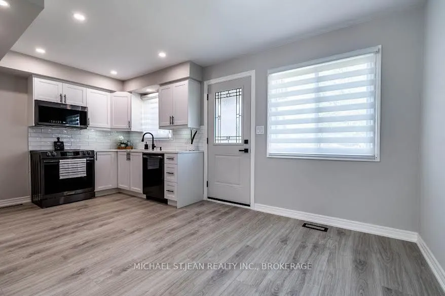 261 Scott Street, #B