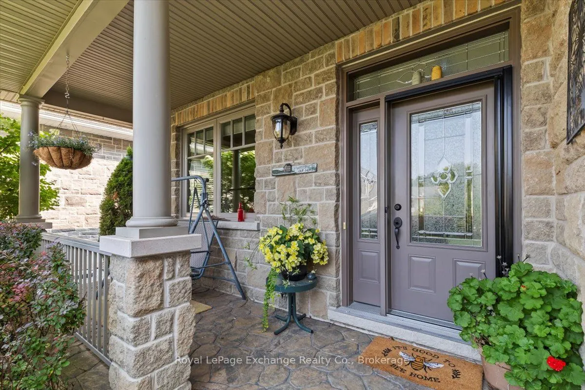 569 Creekwood Drive