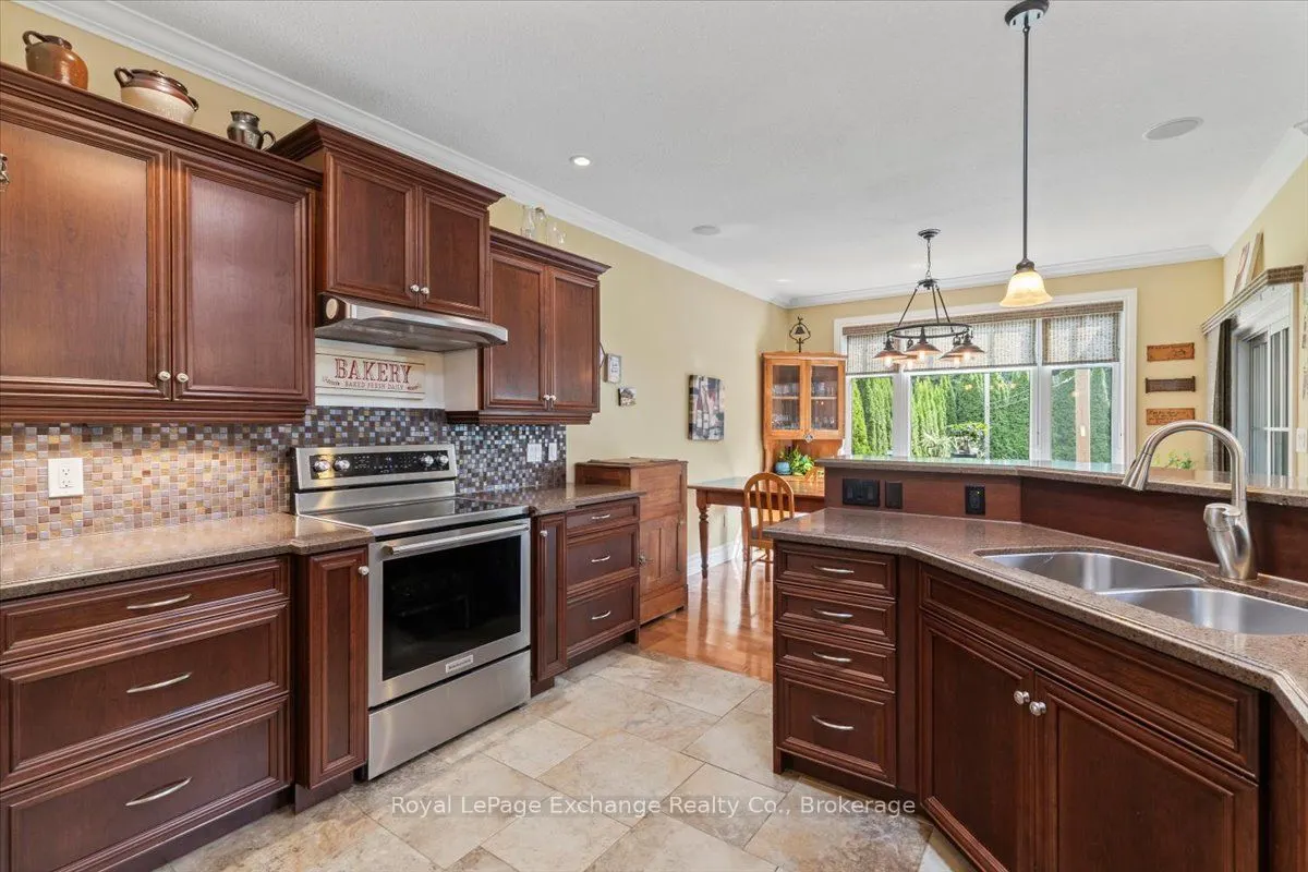 569 Creekwood Drive