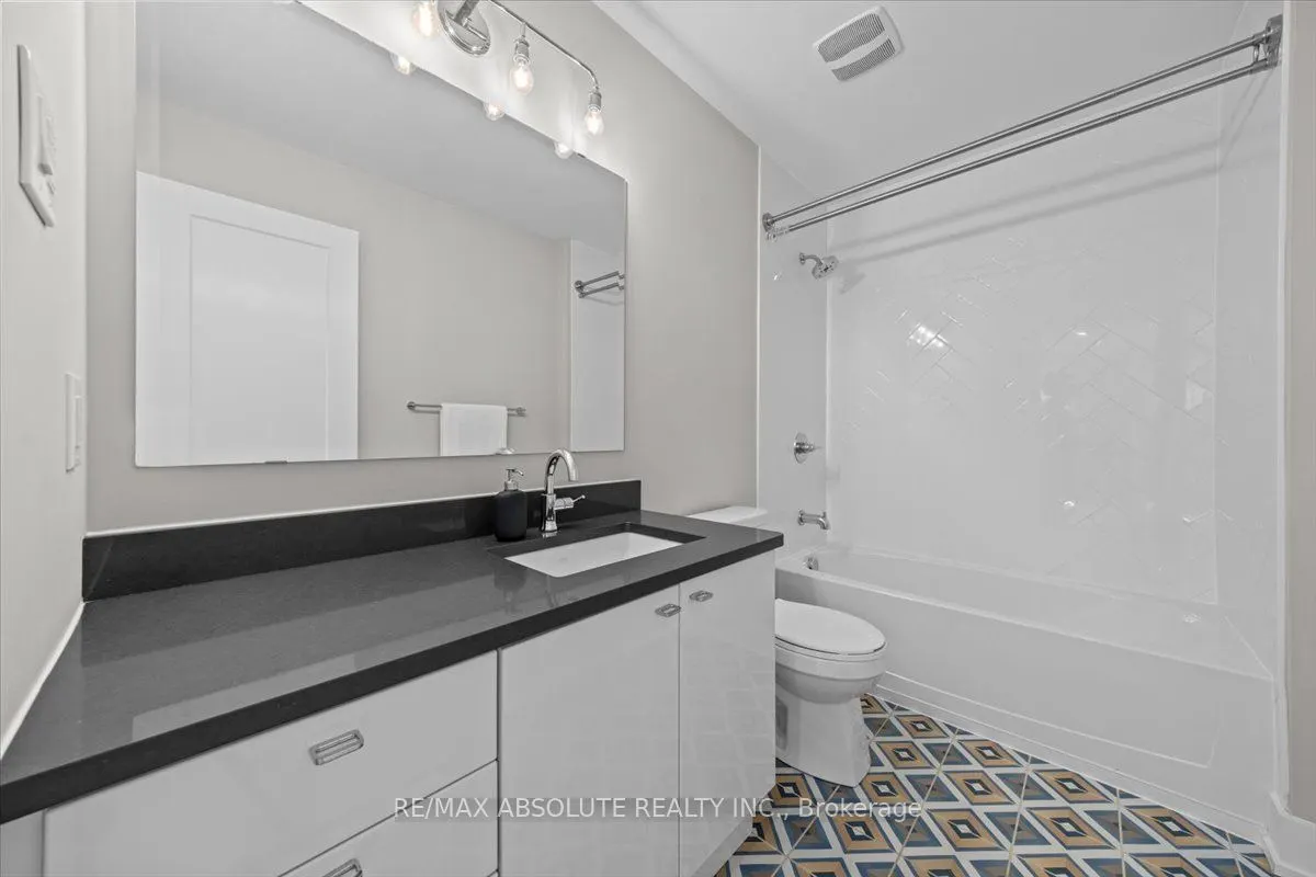 332 Haliburton Heights