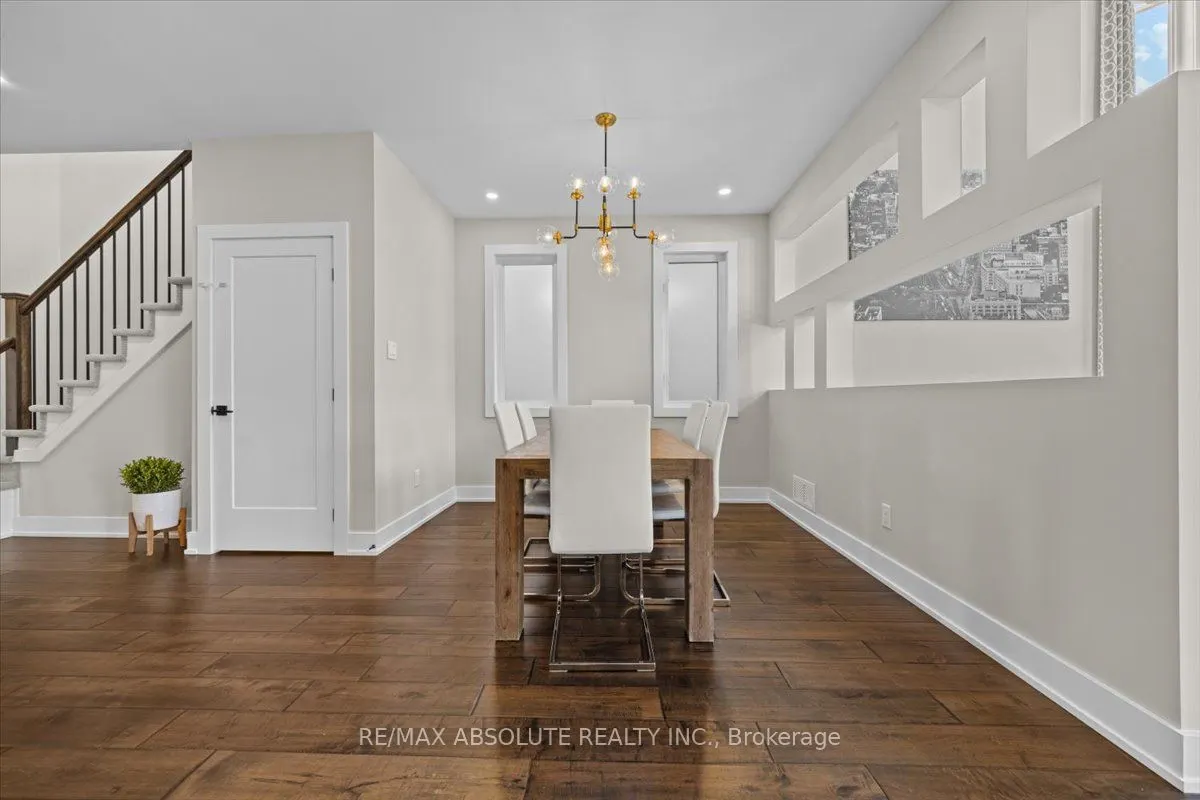 332 Haliburton Heights