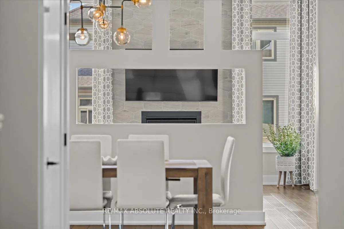 332 Haliburton Heights