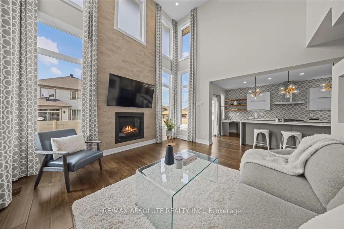 332 Haliburton Heights