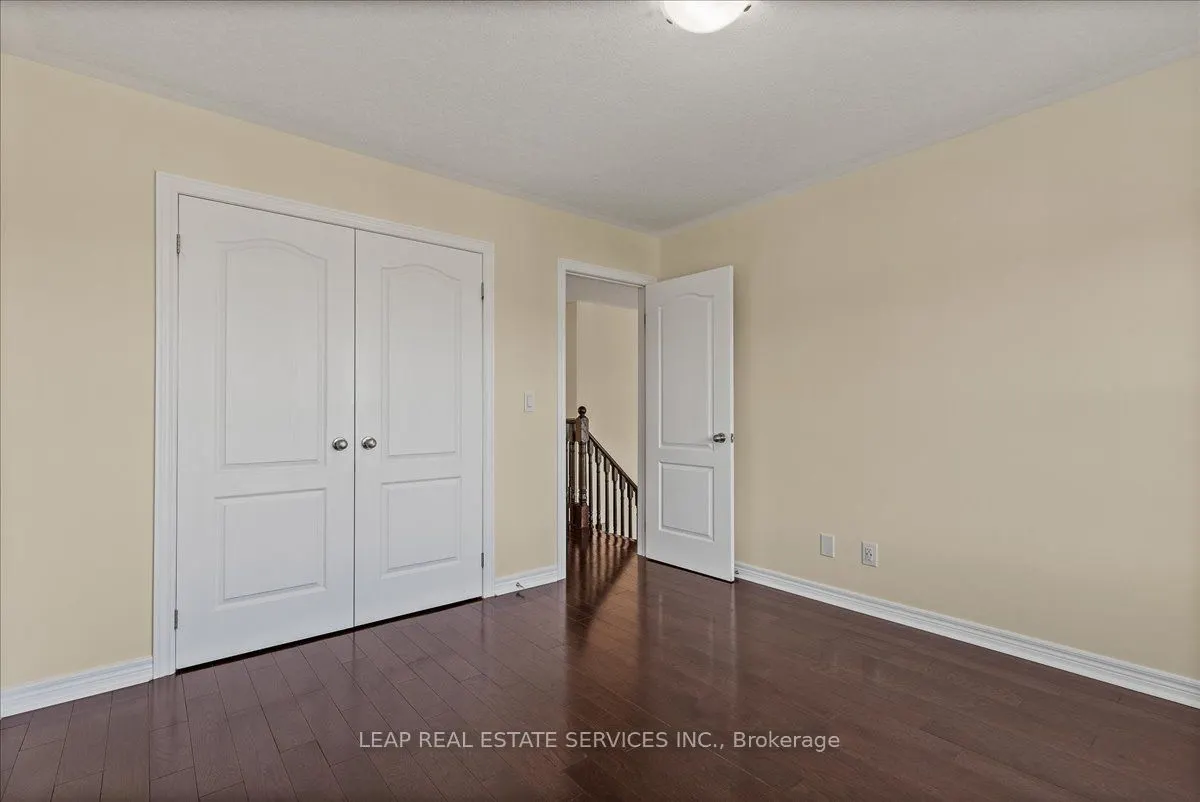 425 Rideau River Street