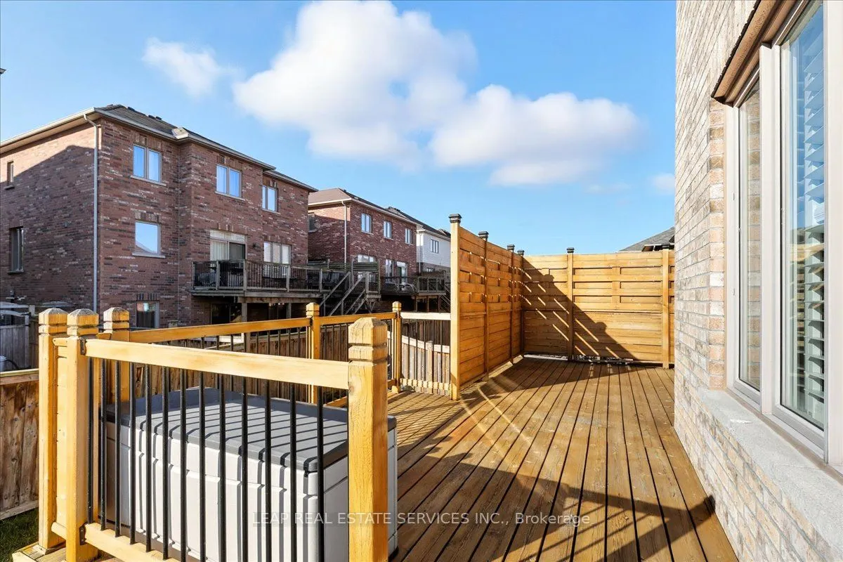 425 Rideau River Street