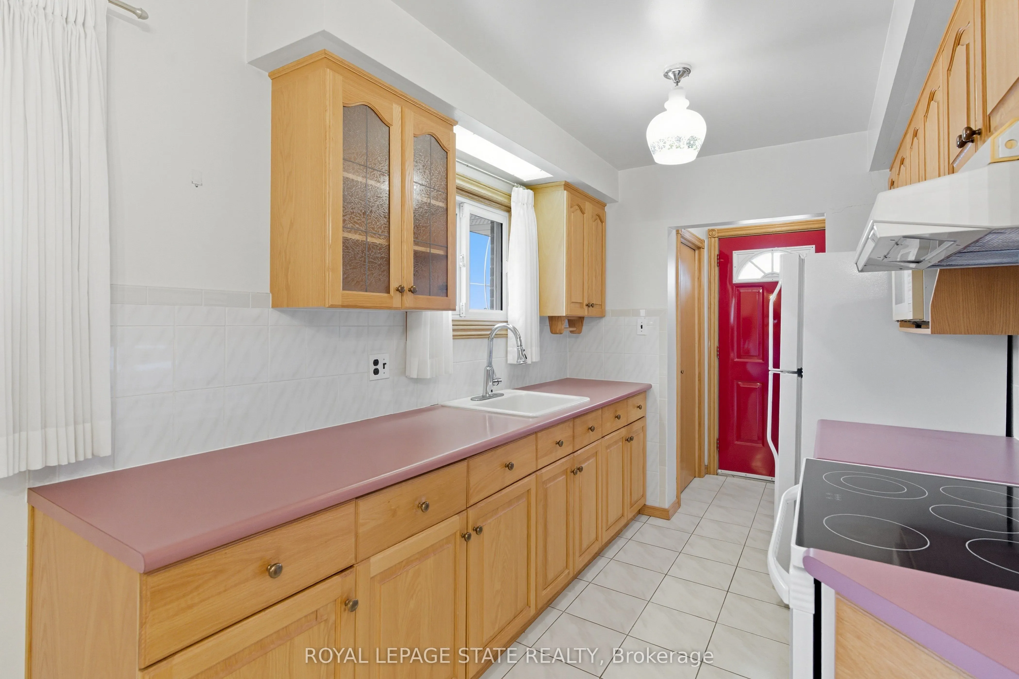 98 East 16th Street