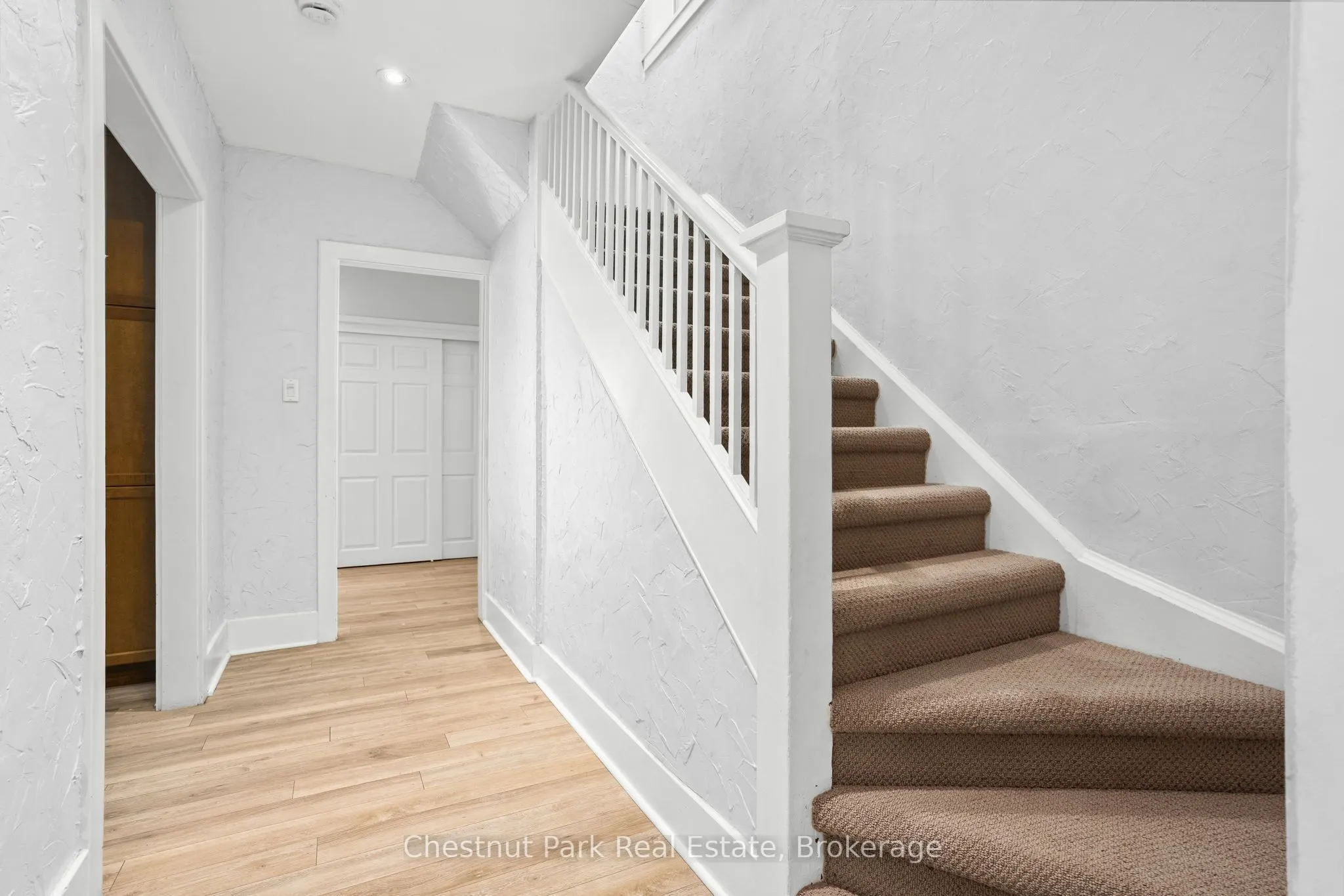 615 Bay Street