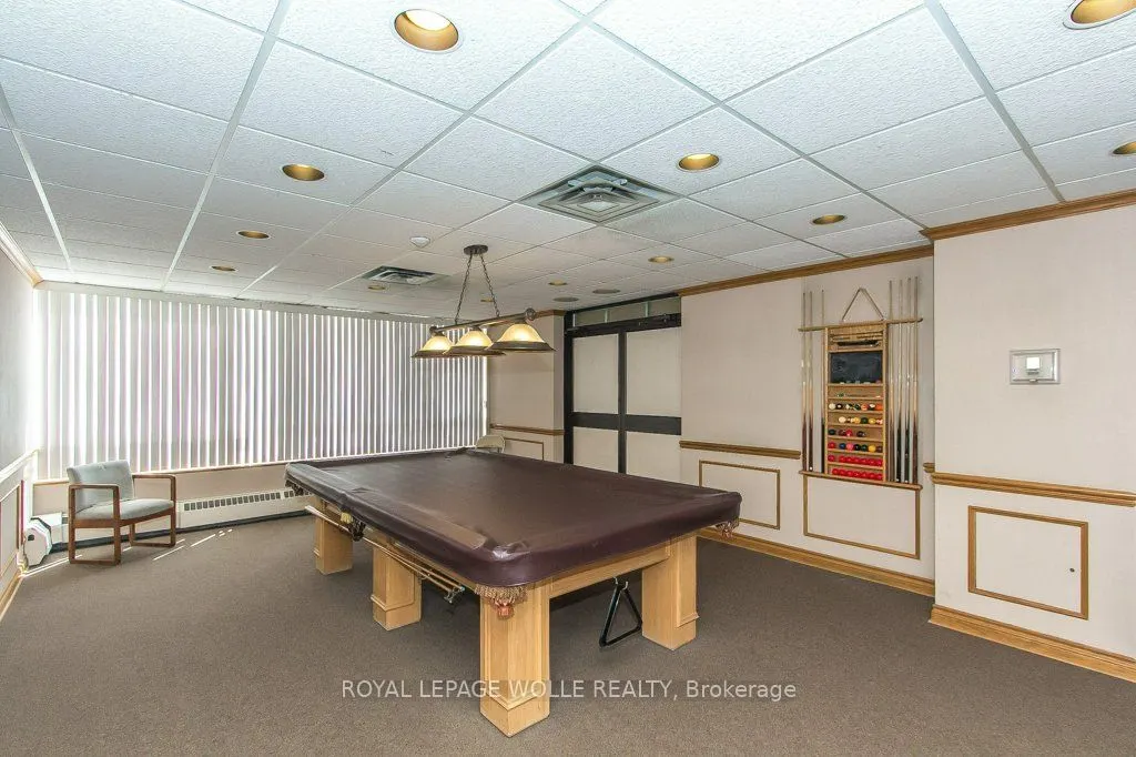 4 Willow Street, #903
