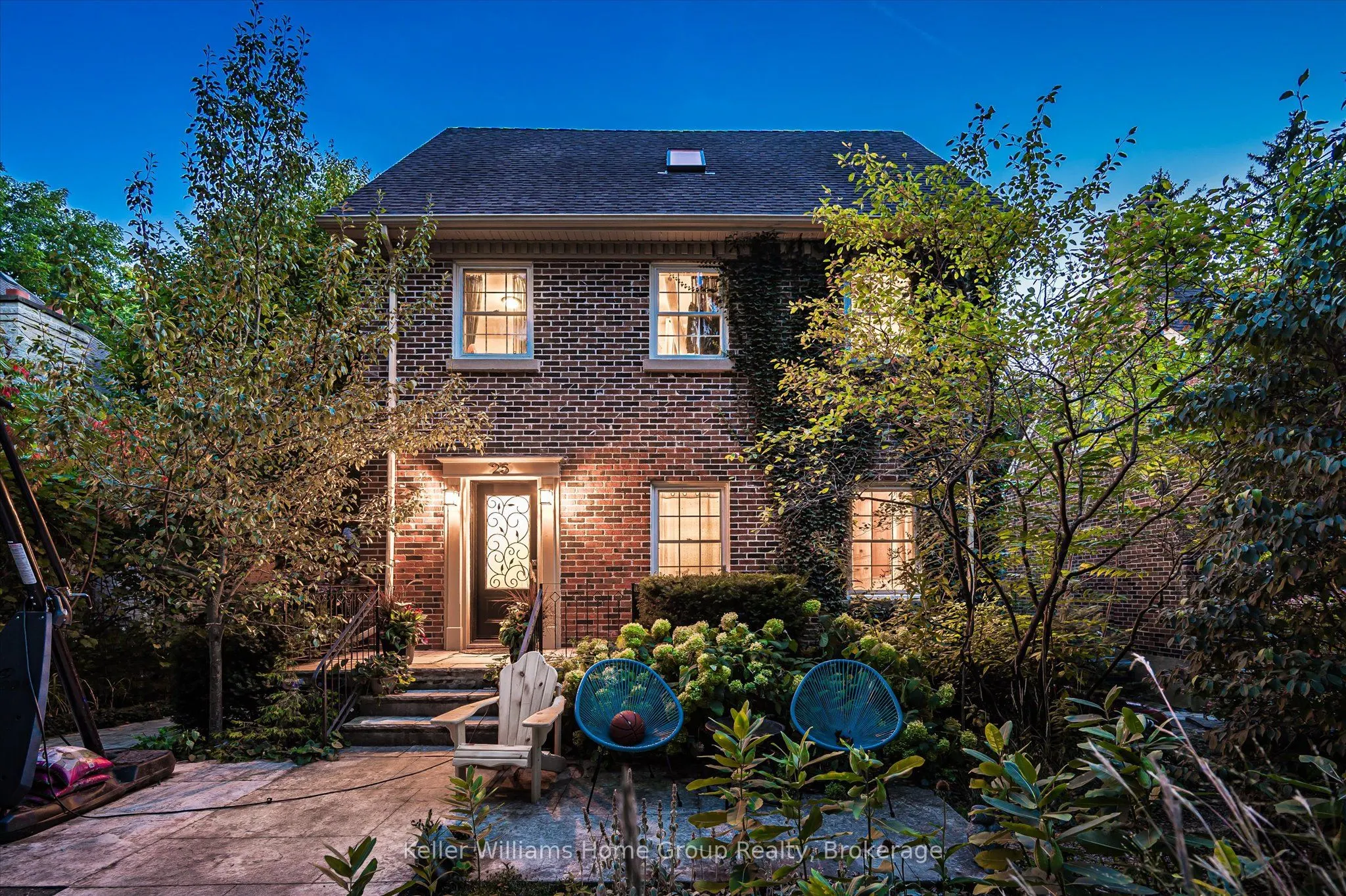25 Forest Hill Drive