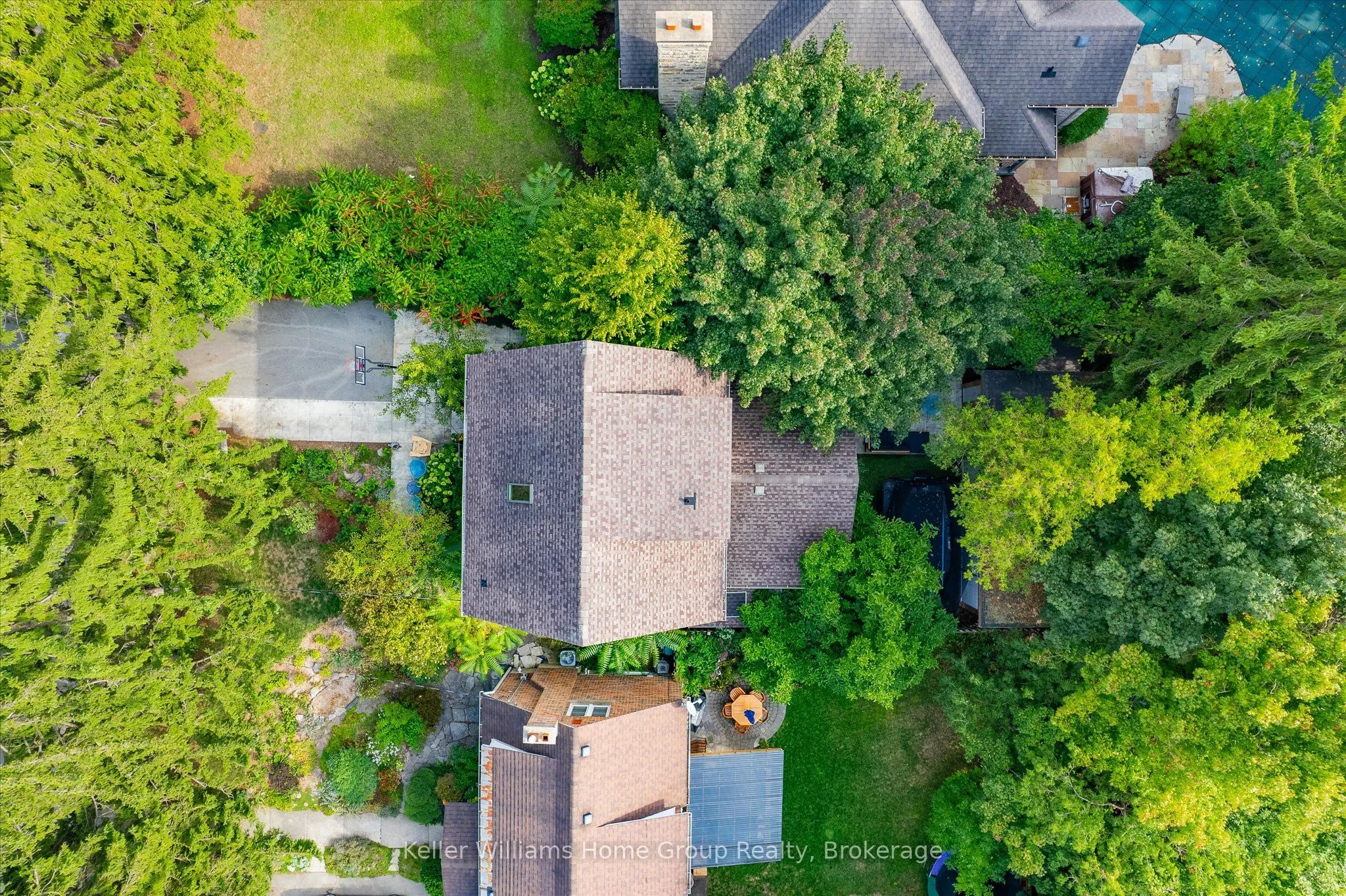25 Forest Hill Drive