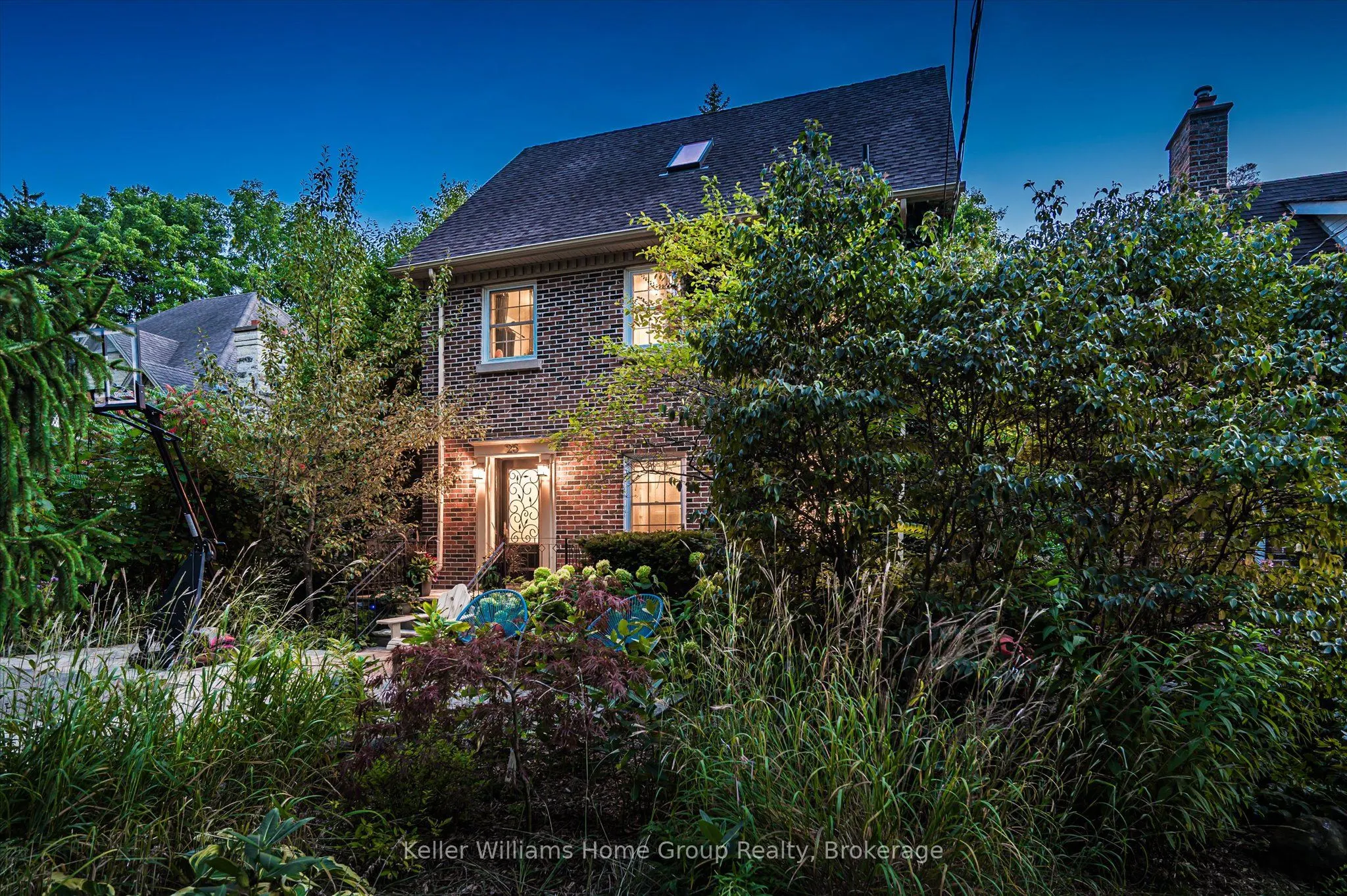 25 Forest Hill Drive