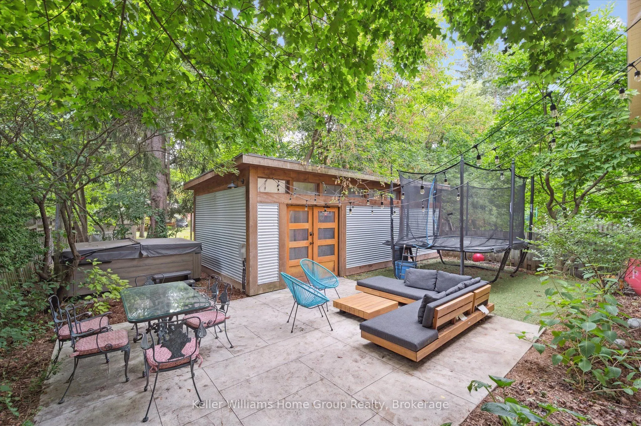 25 Forest Hill Drive