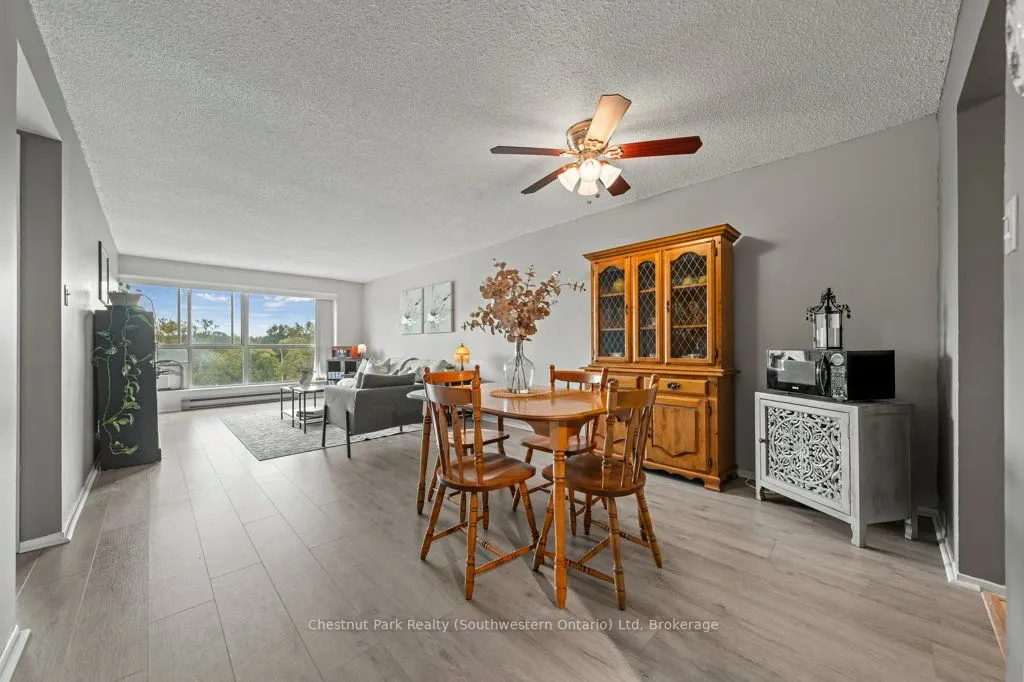 358 Waterloo Avenue, #407