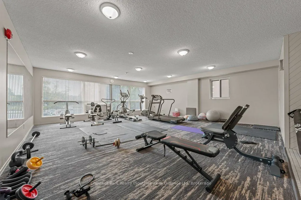 358 Waterloo Avenue, #407
