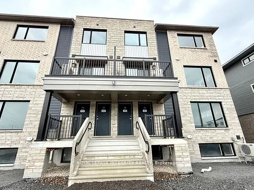 727 Arcadian Private