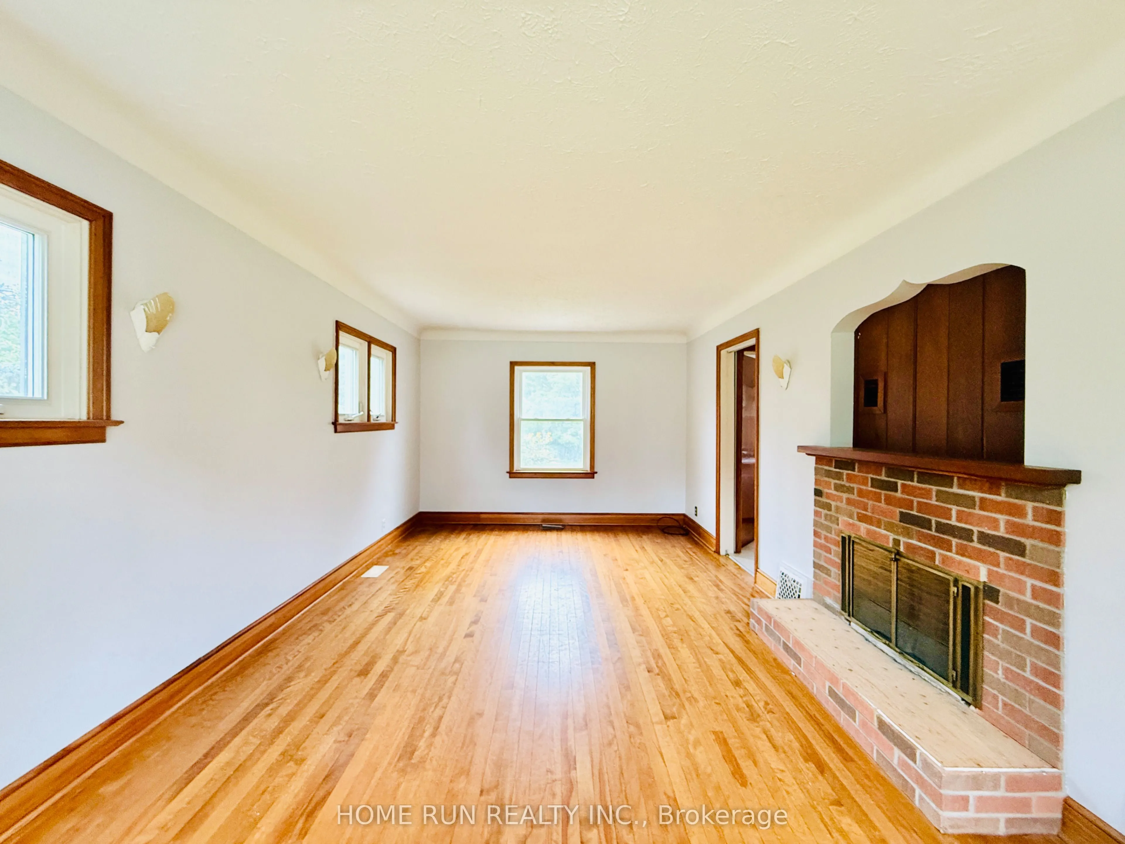 5687 First Line Road
