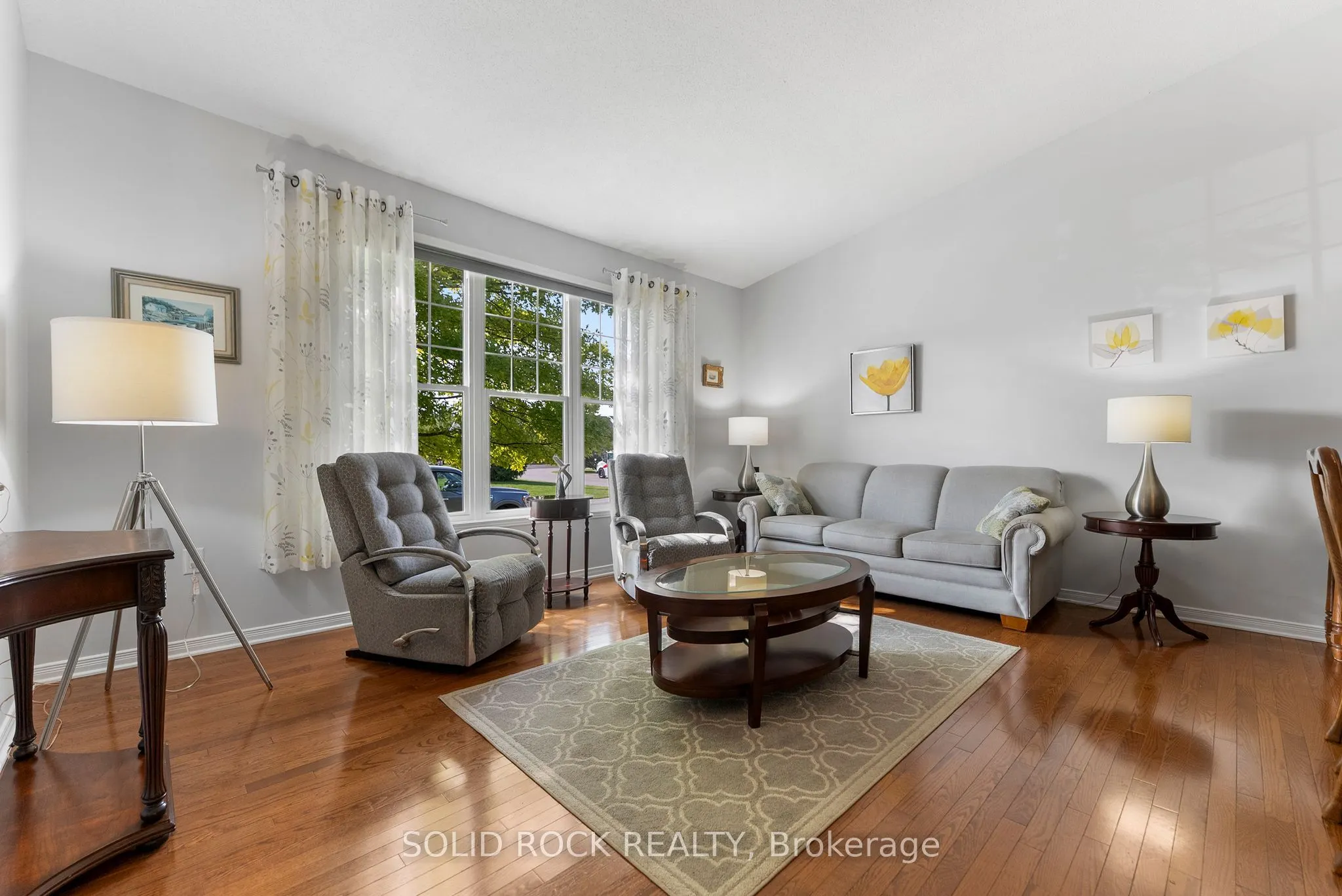 659 Country Trail Private