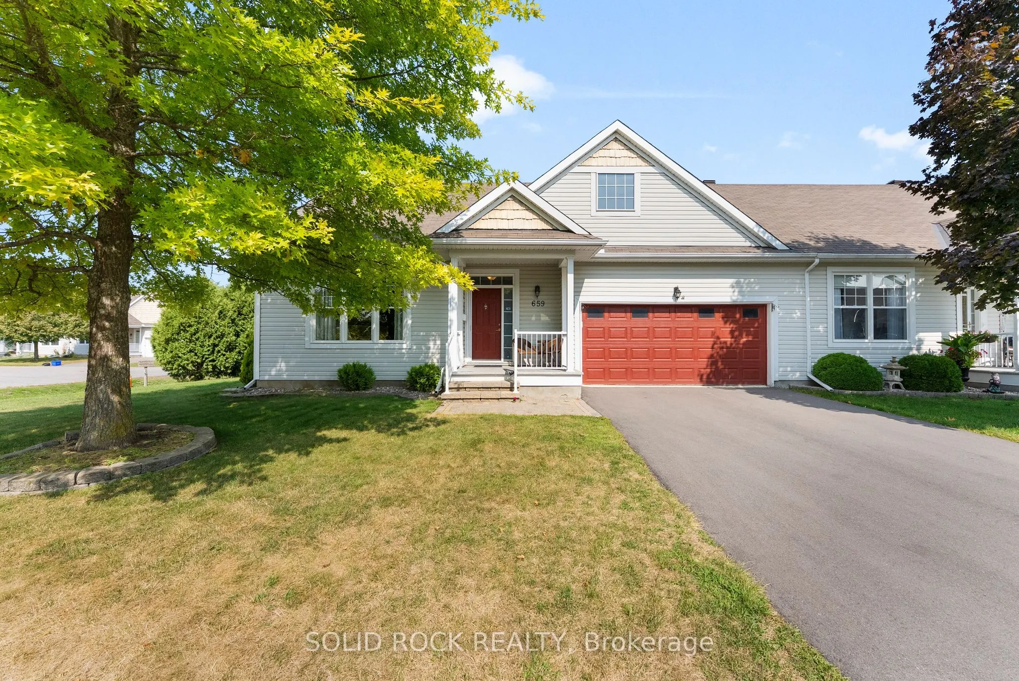 659 Country Trail Private