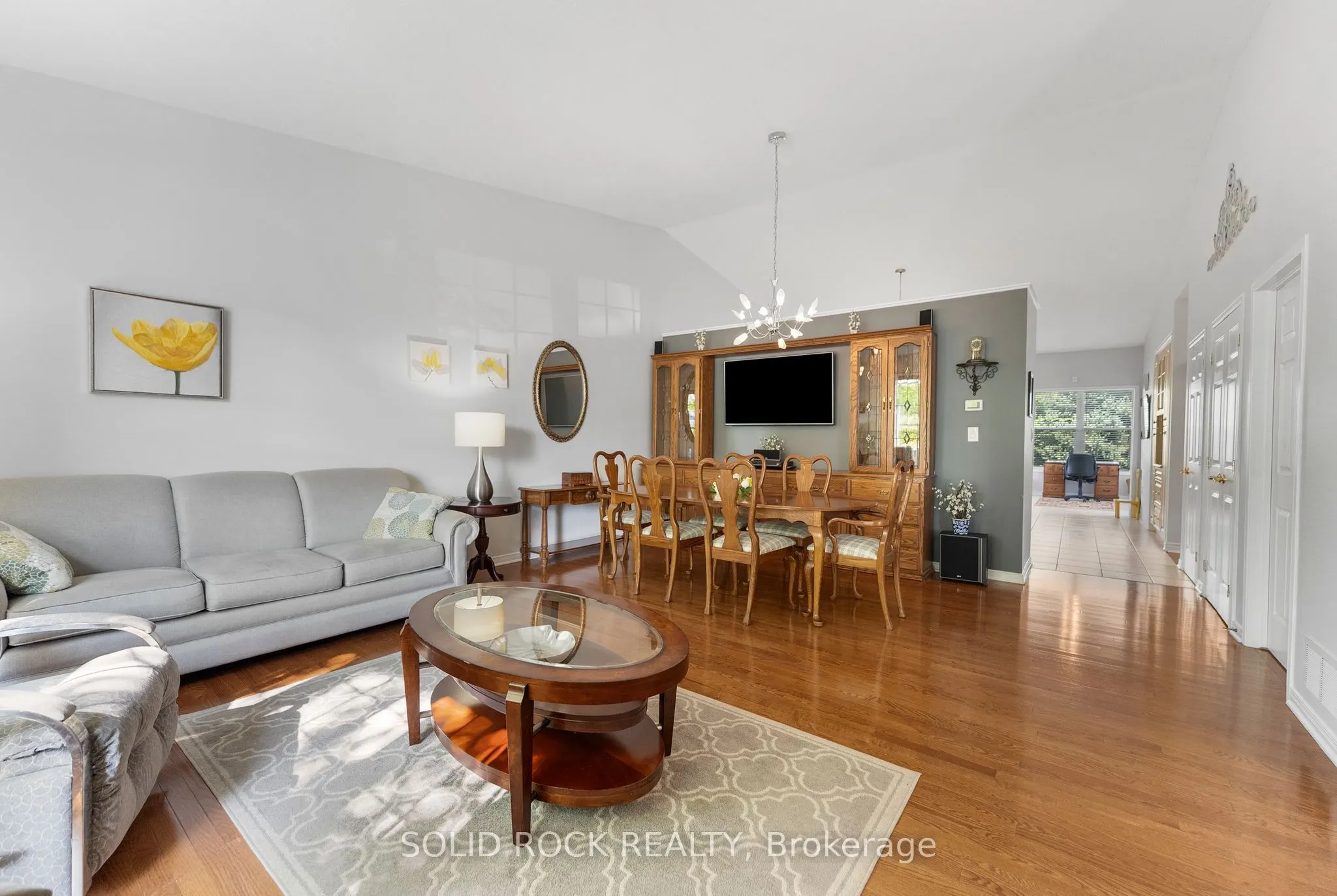 659 Country Trail Private