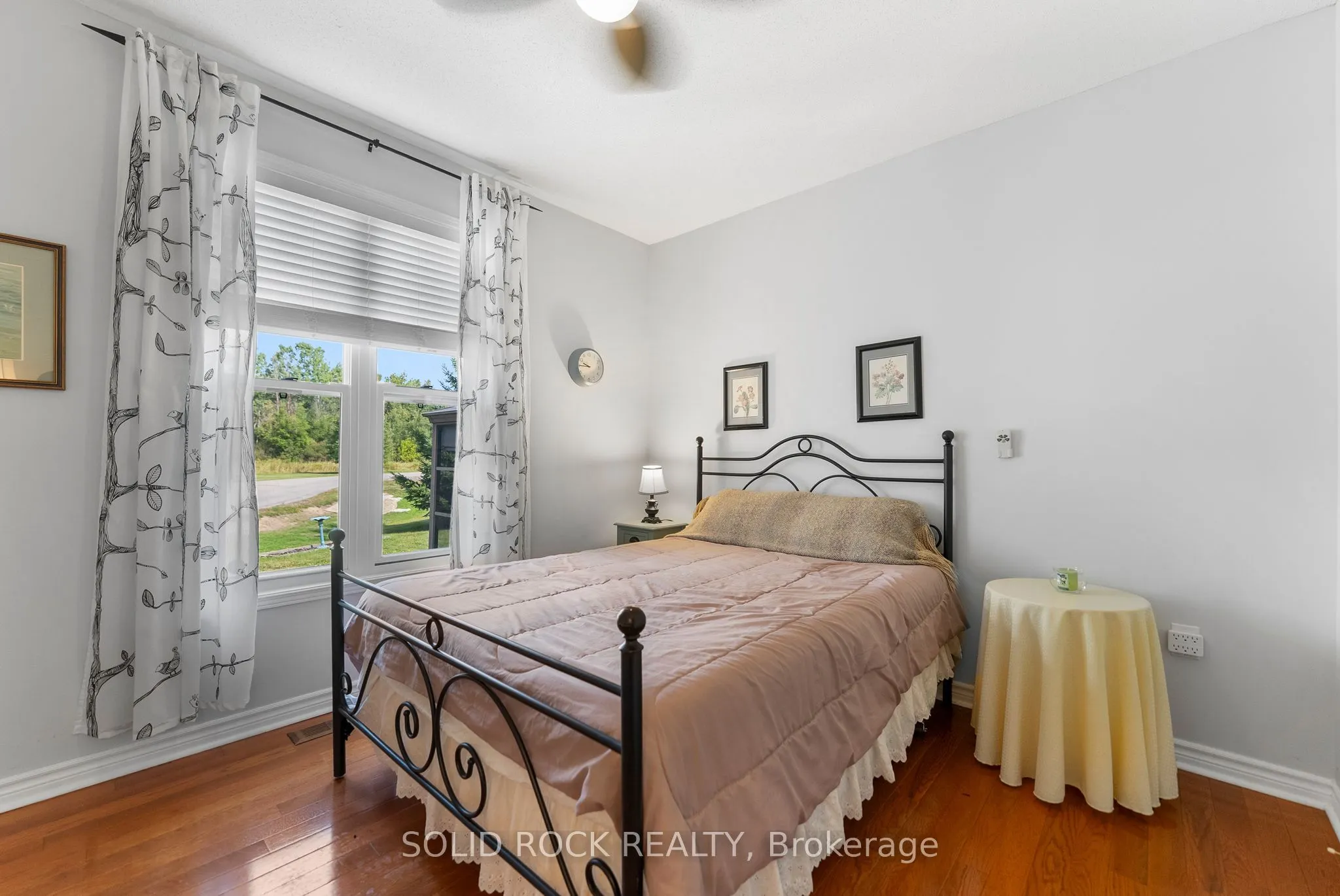 659 Country Trail Private