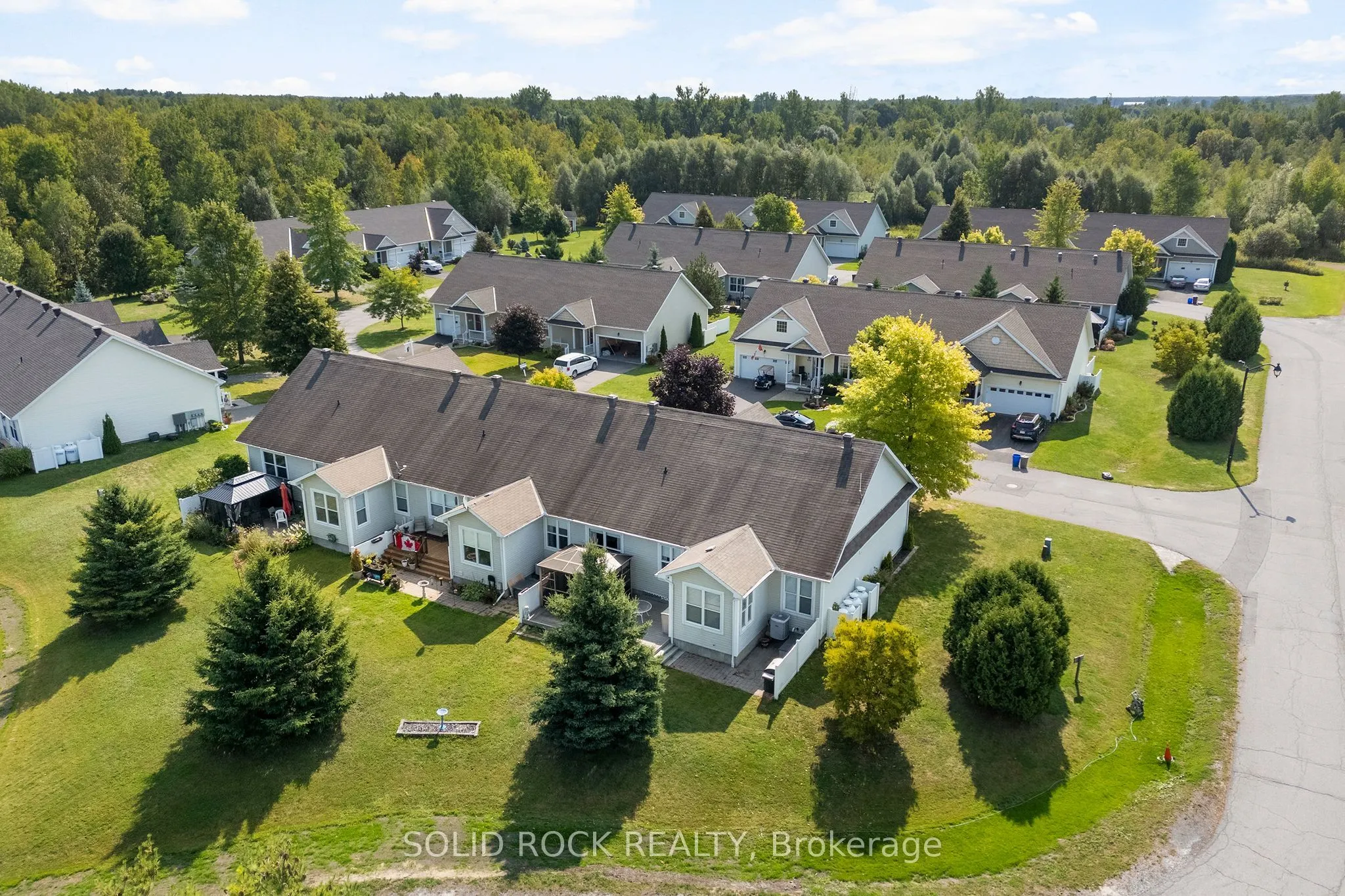 659 Country Trail Private