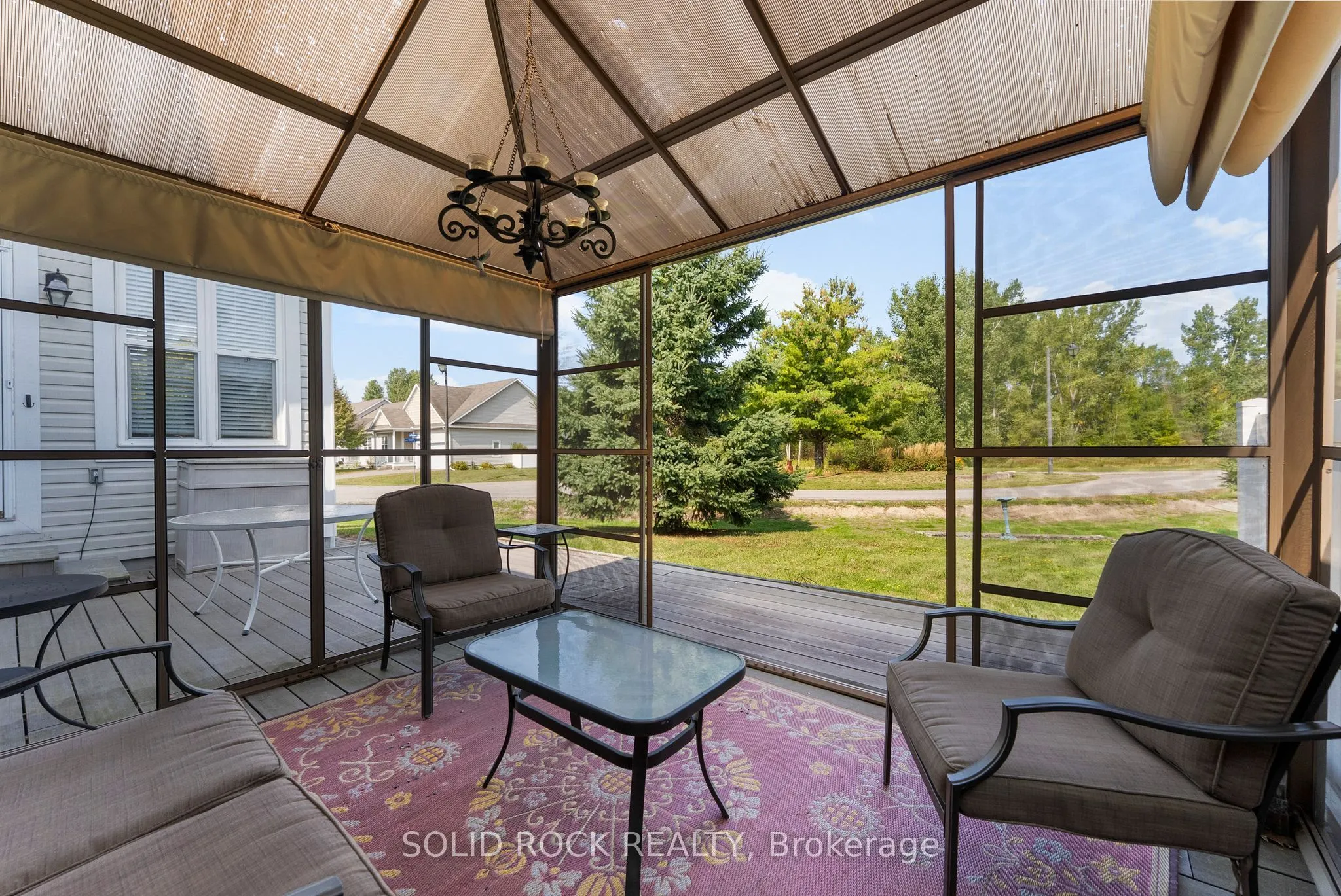 659 Country Trail Private